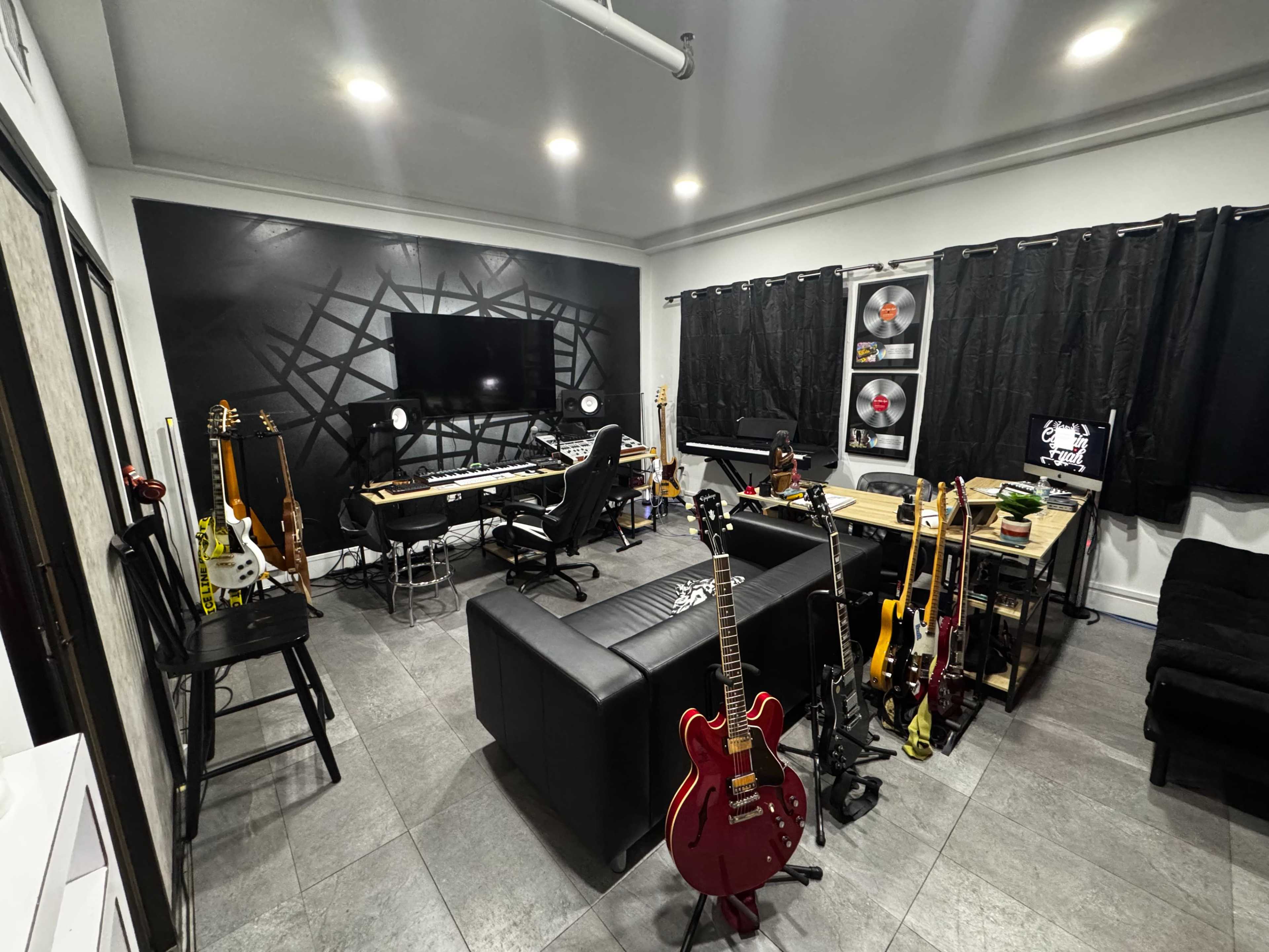Turn up your creativity in our fully equipped rehearsal and recording studio Image in Doral, Doral, FL
