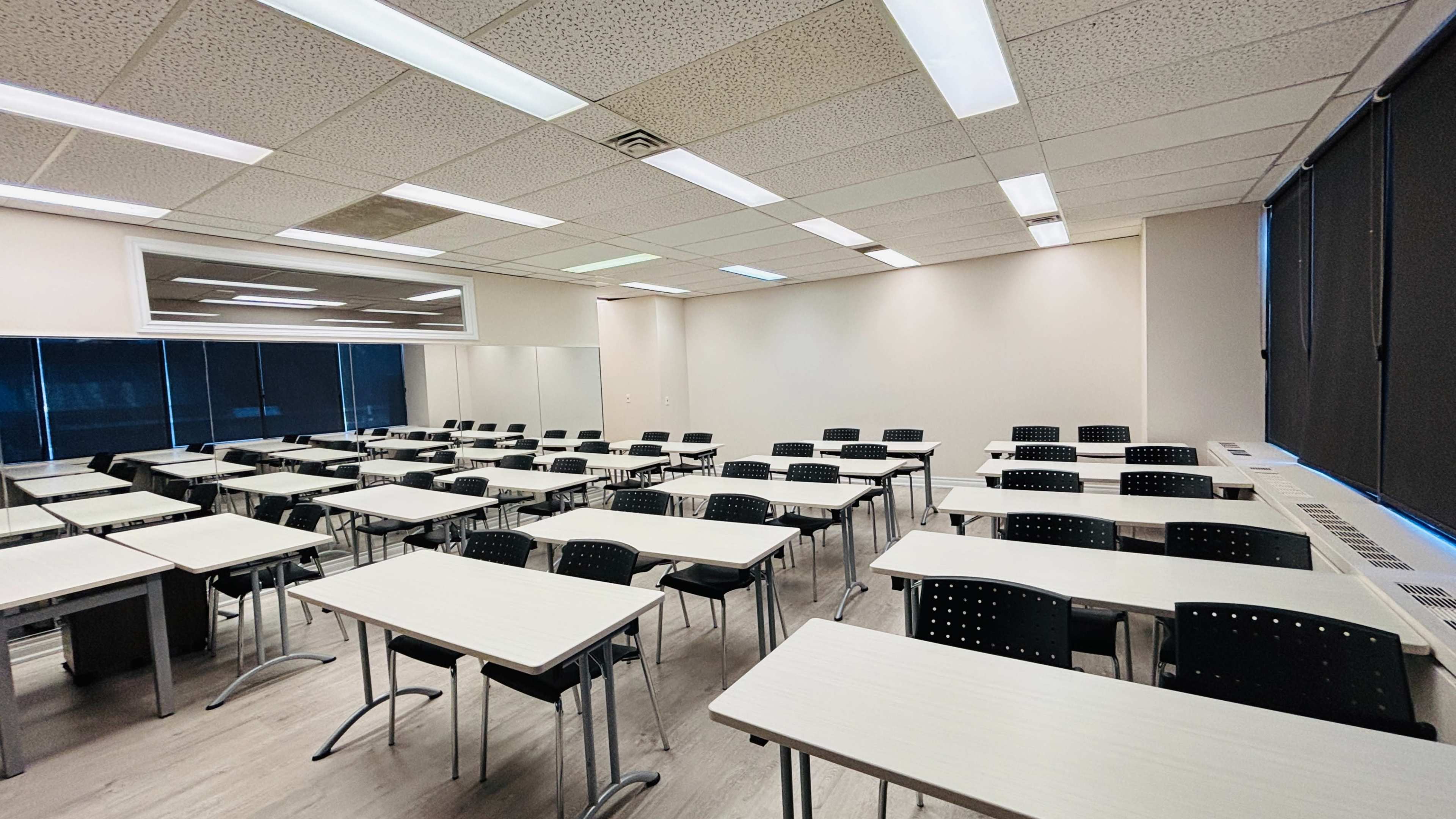 Modern Classroom/ Training Session Room near Rosedale/Bloor-Yonge Subway Station Image in Annex, Toronto, ON