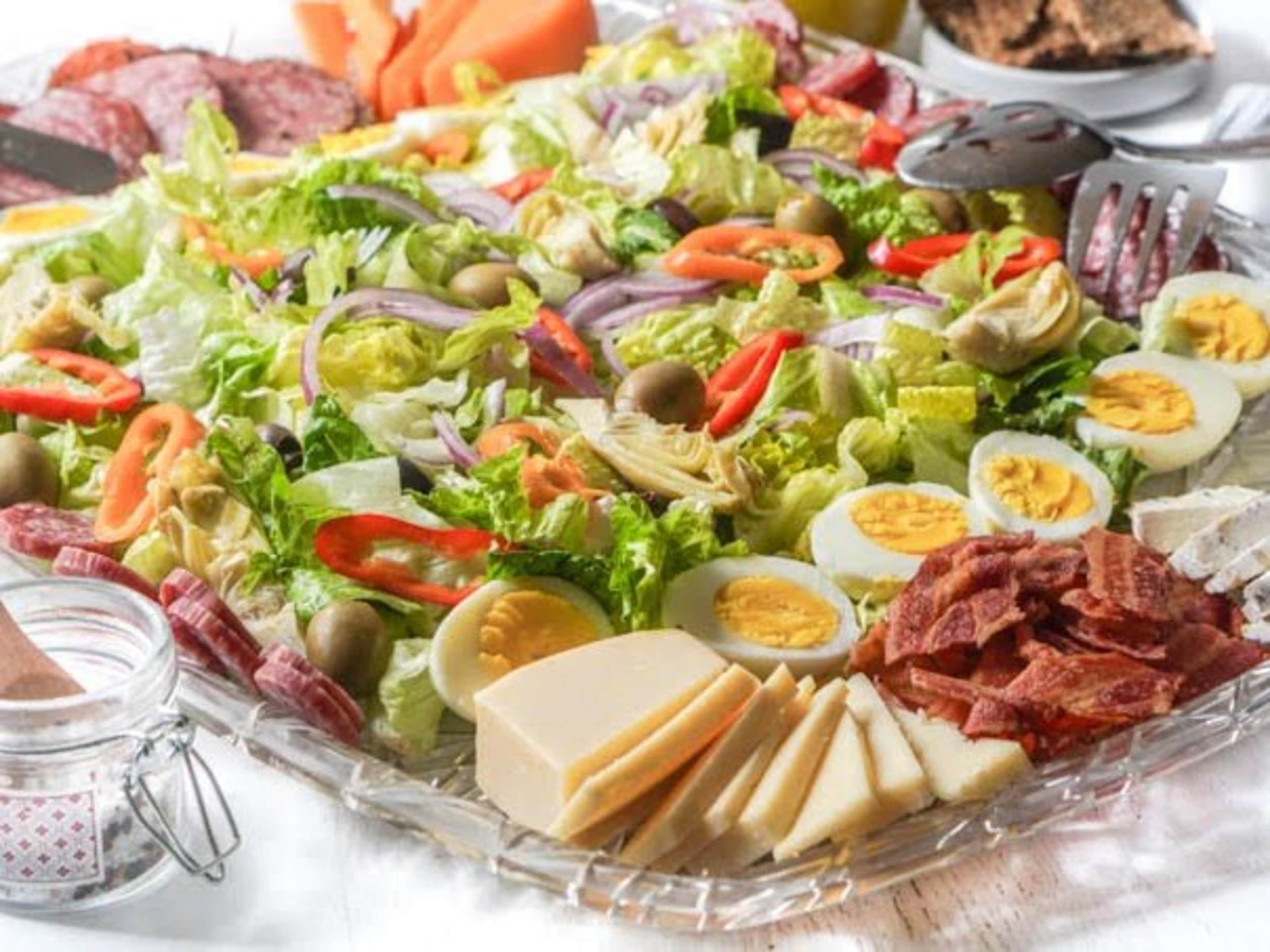 Low Carb Salad  & Cheese Platter