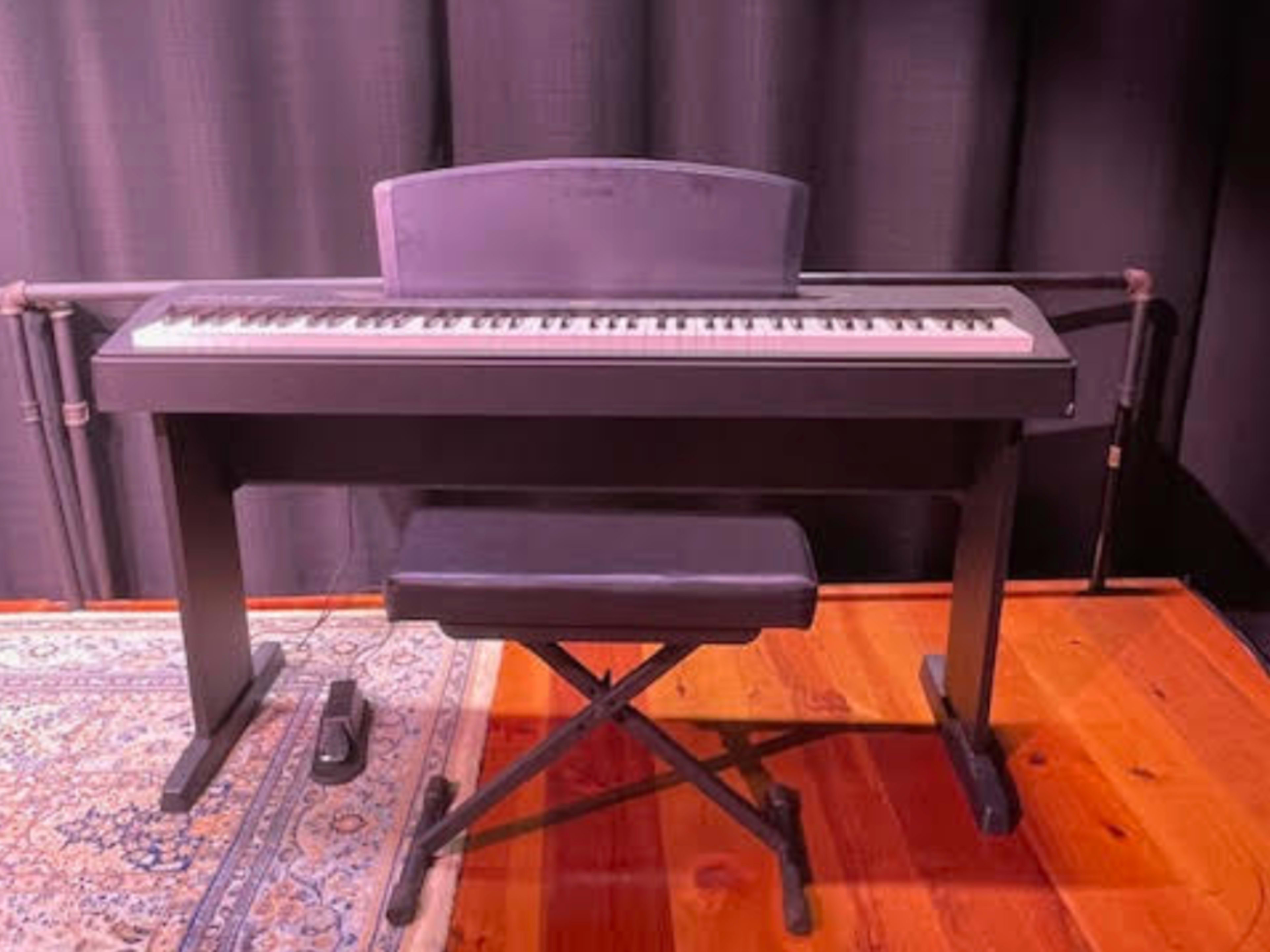 Yamaha P60 – 88 Weighted keys (black)