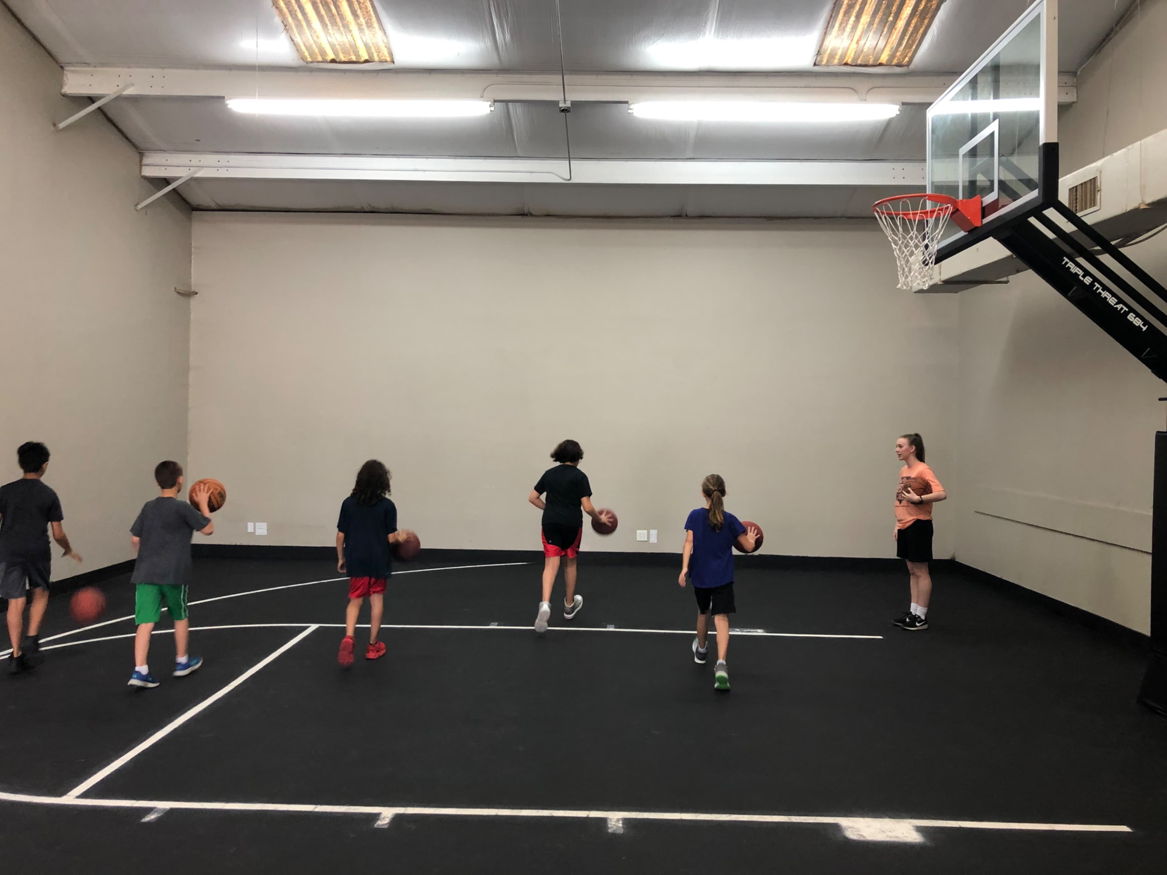 Spacious 4,000 sq ft Gym with Basketball Court, Lobby and Office in Leander/Liberty Hill Area Image in , Cedar Park, TX