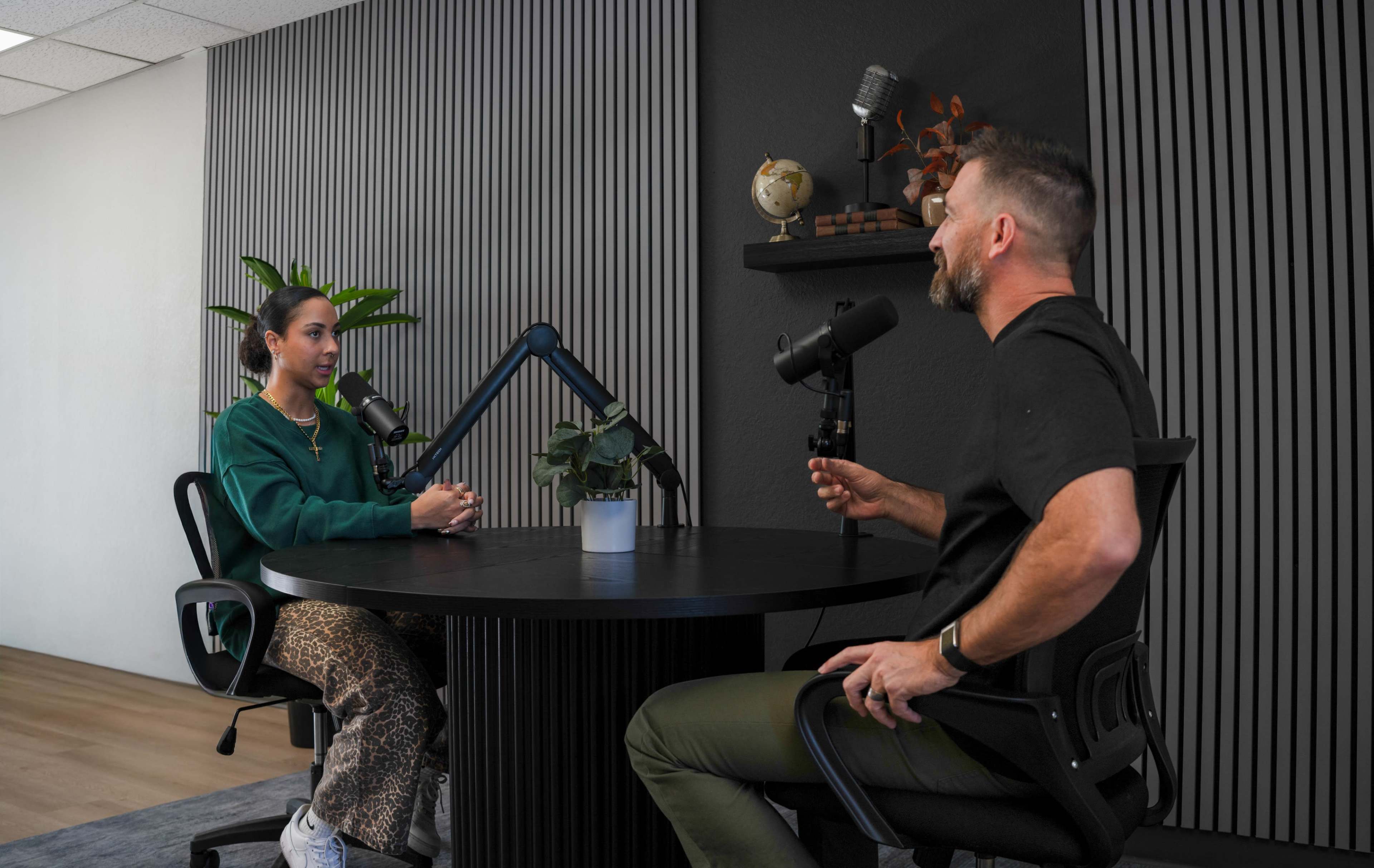 Video podcasting & content studio Image in Rural-Geneva, Tempe, AZ, AZ