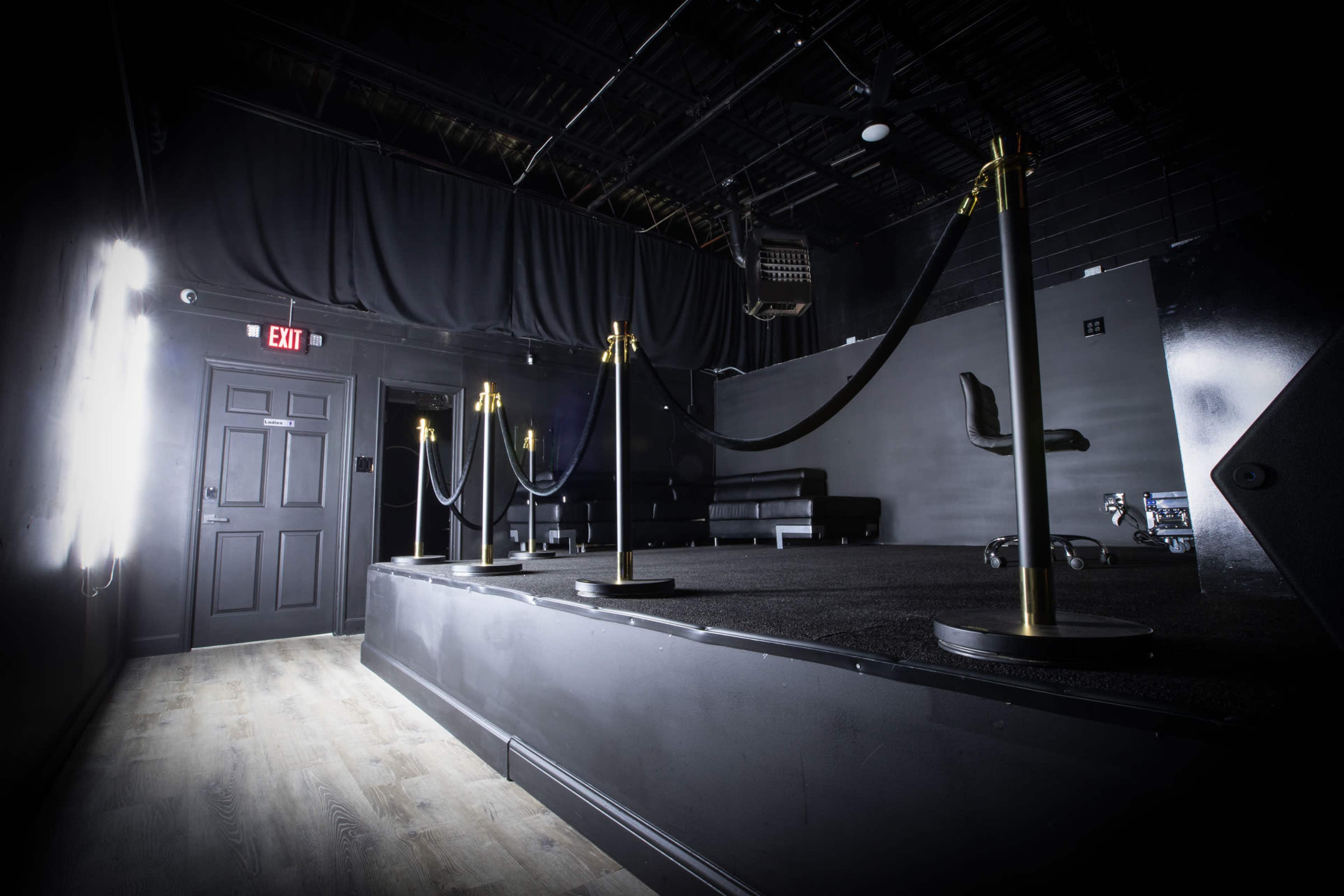 The Connect Lounge Image in Downtown, Cleveland, OH