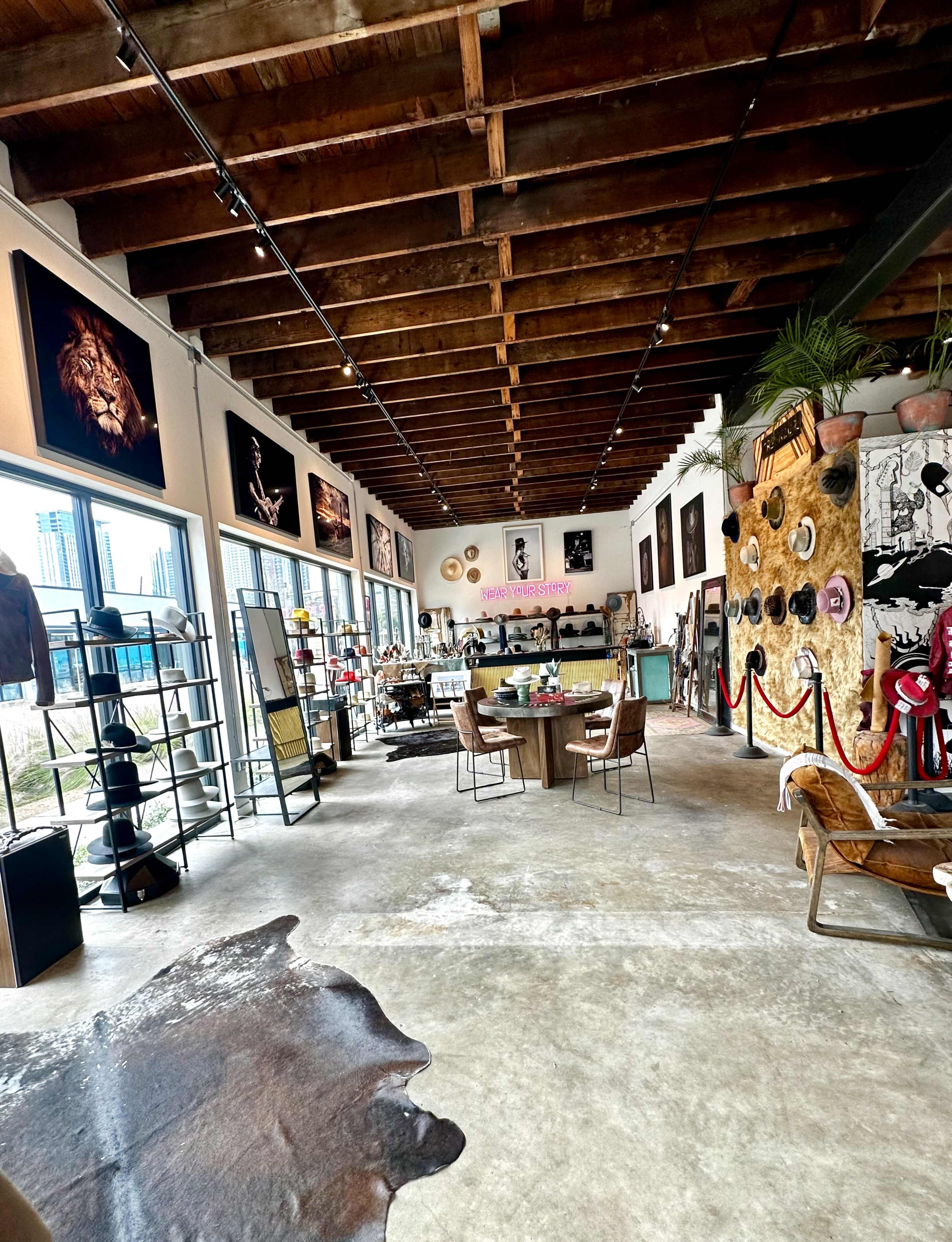 Urban Art Studio, Gallery, & Lounge Image in East Cesar Chavez, Austin, TX