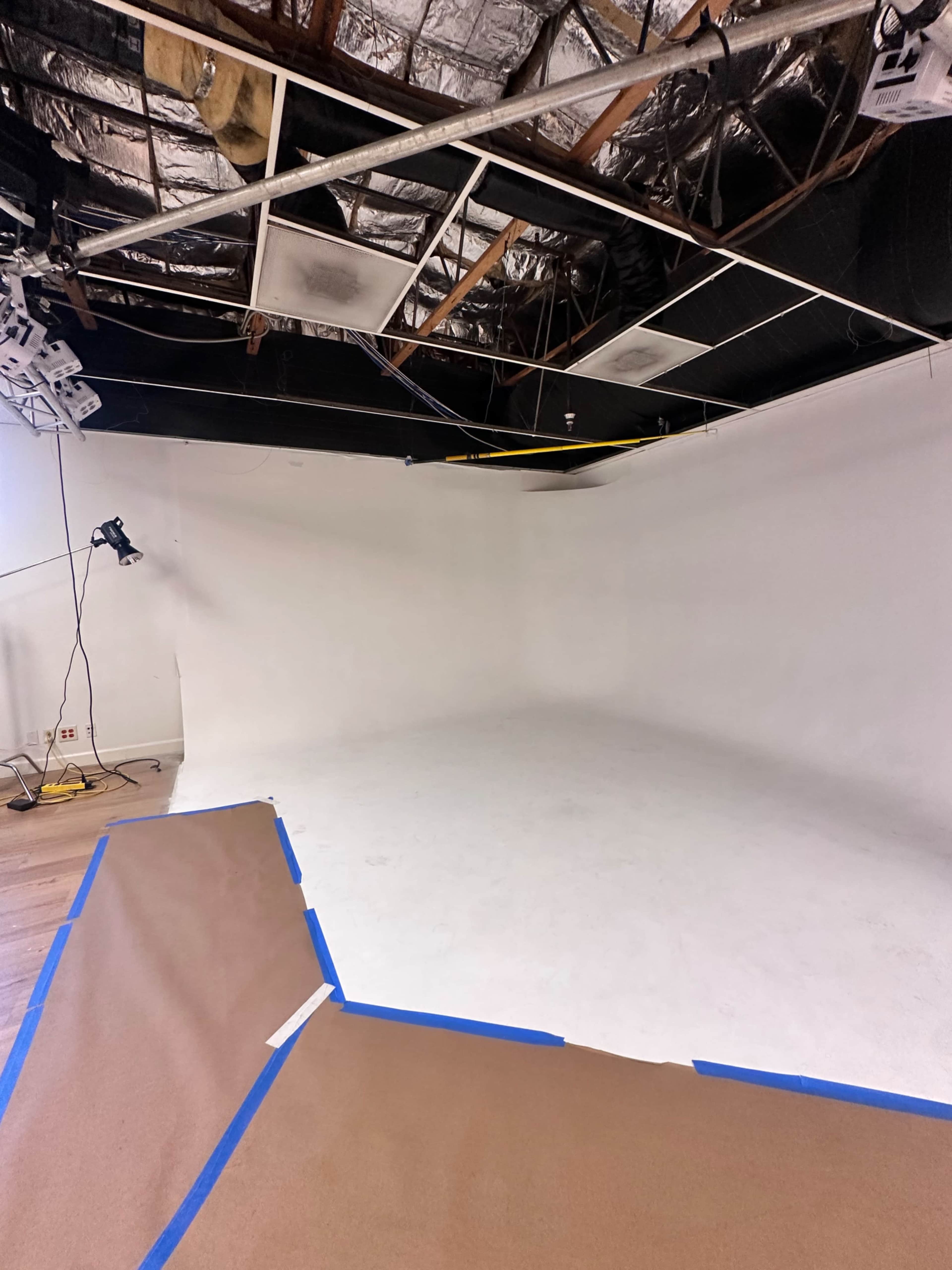 A Bright & Versatile Social Media Studio Image in Santa Fe Springs, Santa Fe Springs, CA