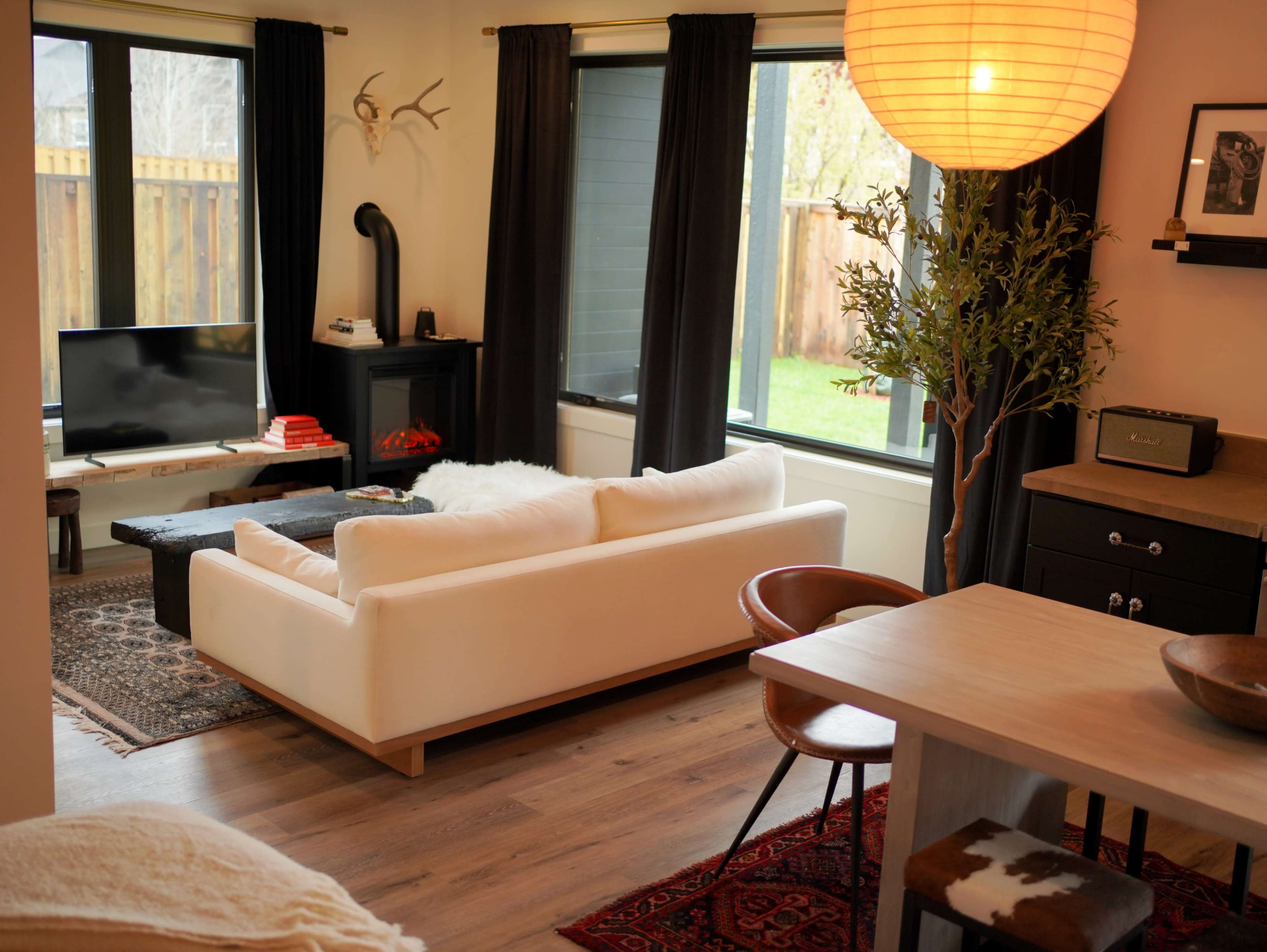 Yakisugi Guesthouse Image in Bozeman, Bozeman, MT