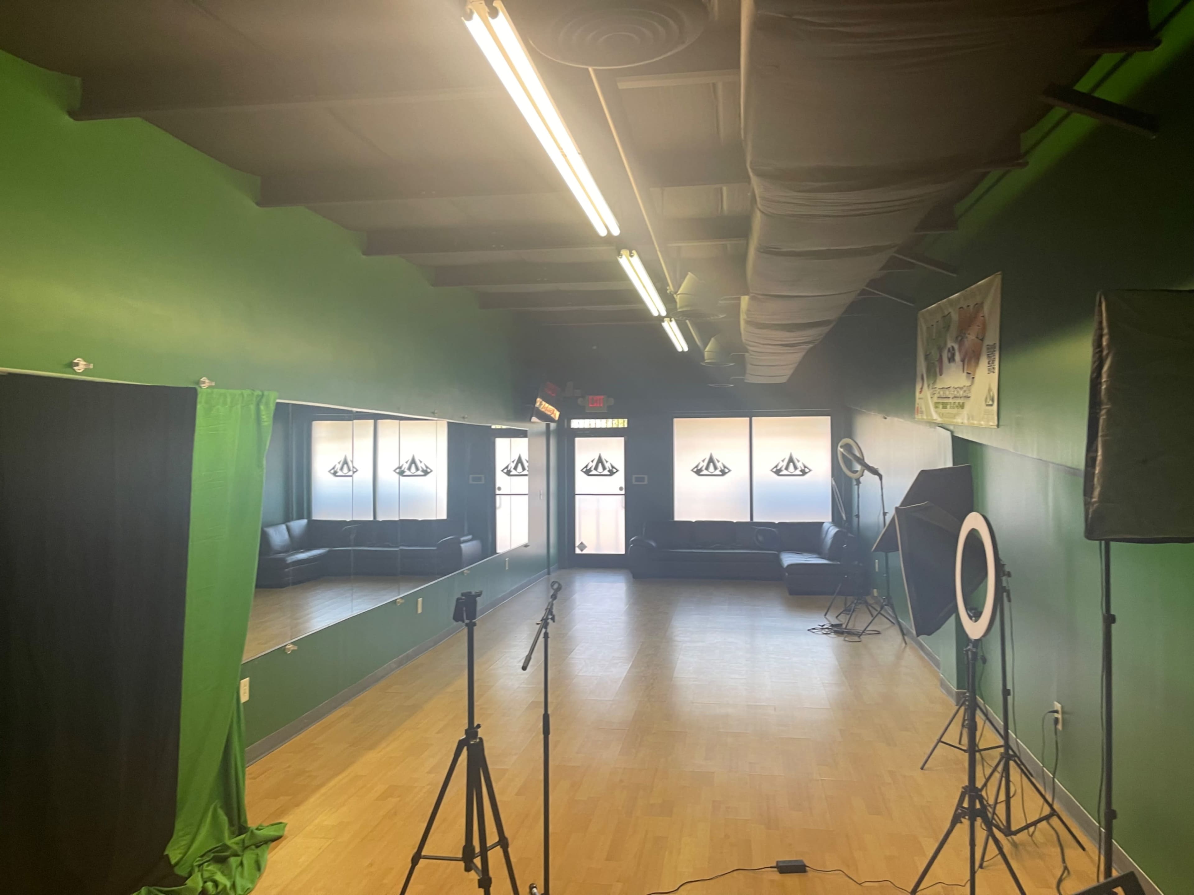 Nice size event space available Image in , Alpharetta, GA