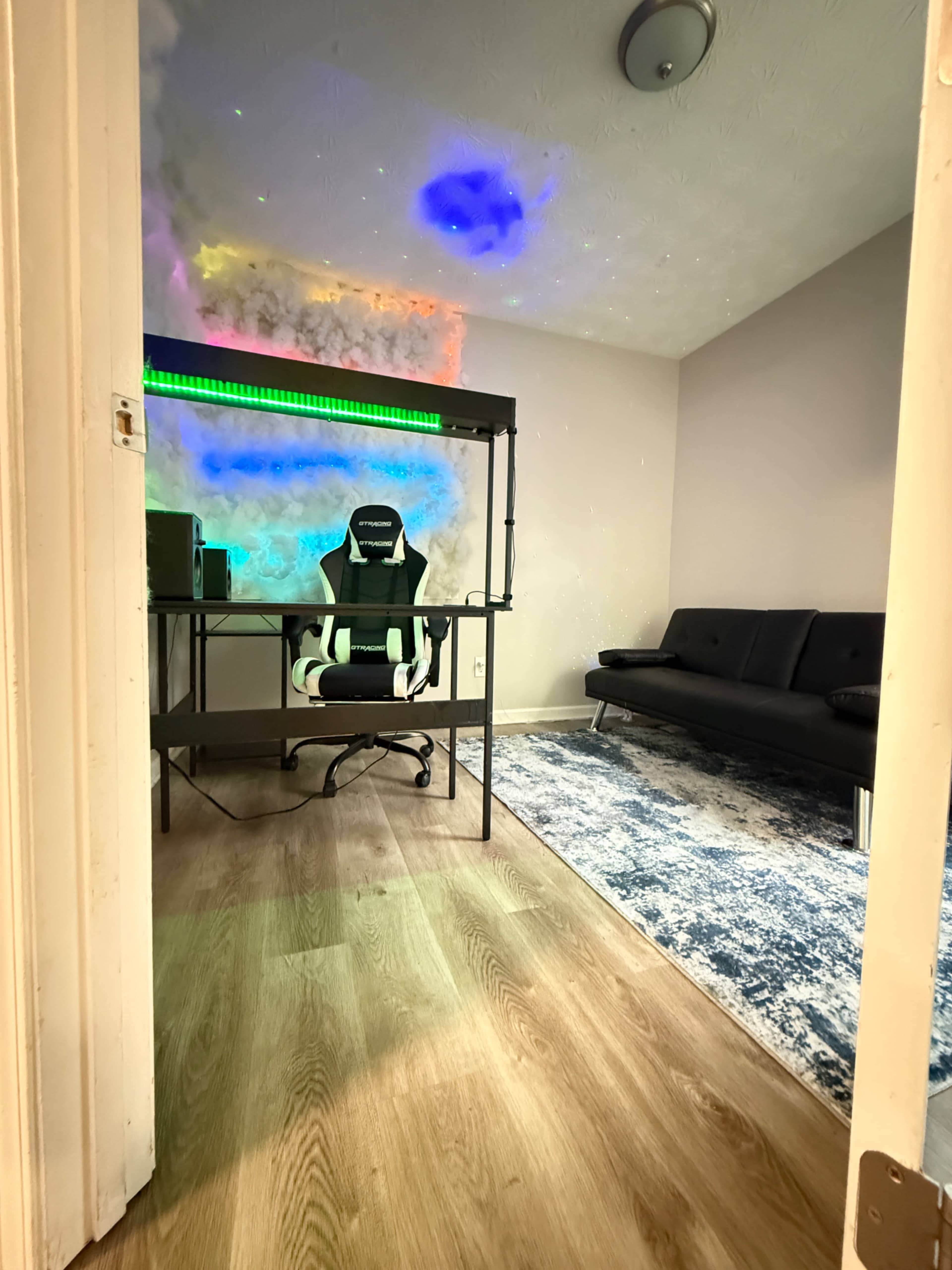 Grandiose Retreat Content Room and Pool Table Image in , Lithonia, GA