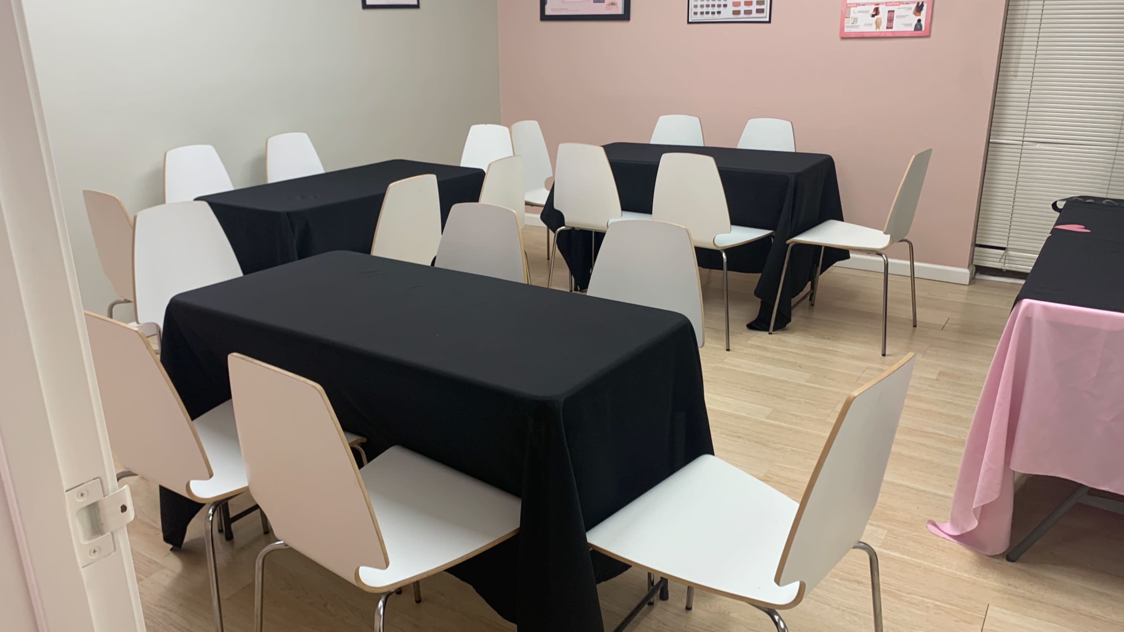 shopping district, modern, office space and meeting room Image in Sun City, Menifee, CA