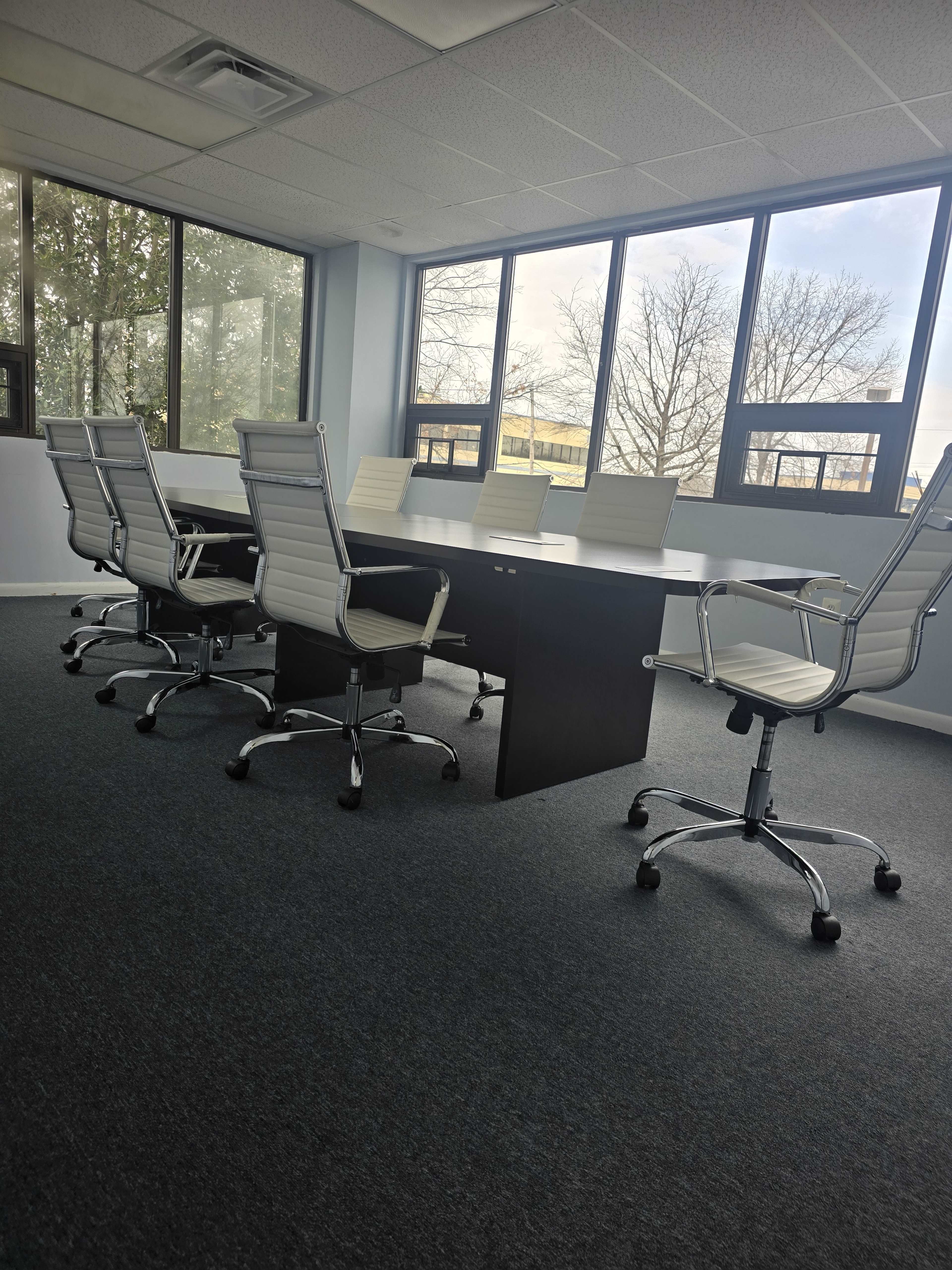 Executive Conference Room – The Perfect Space for Your Meetings Image in Greentree, Cherry hill, NJ