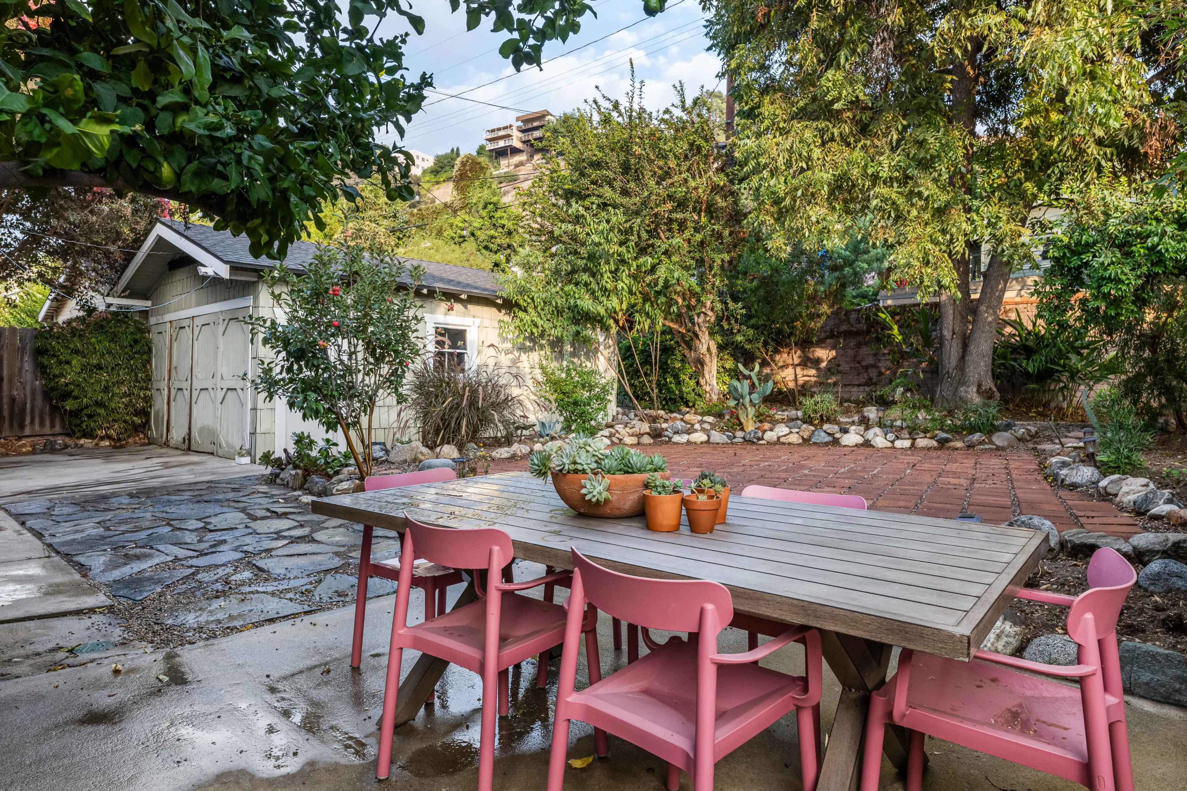 Unique Craftsman Home Perfect for Retreats or Meetings Image in Montecito Heights, Los Angeles, CA