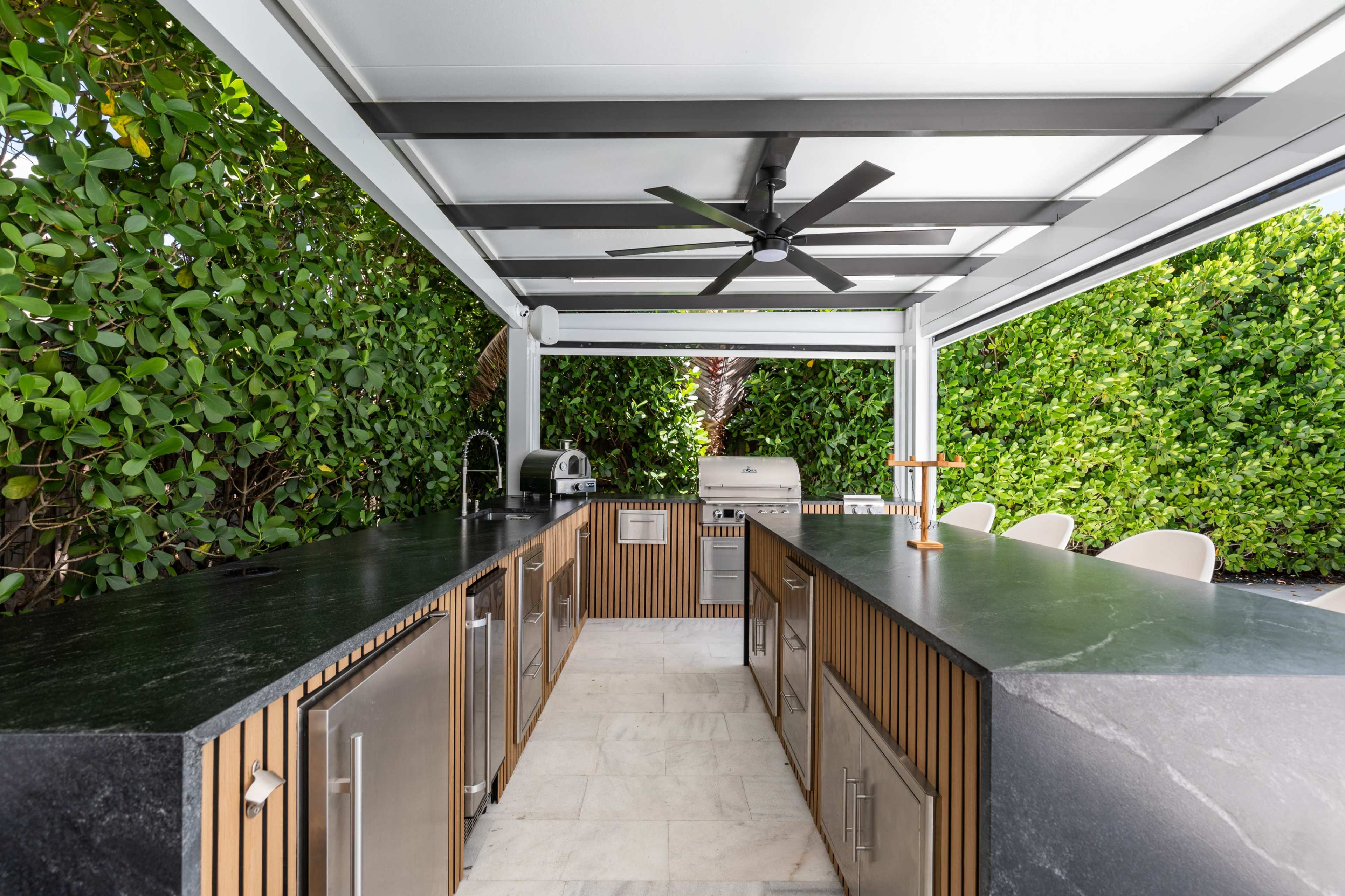 Multi Set Luxe Modern Home with Resort-Style Backyard + Designer Interior Image in , Miami, FL