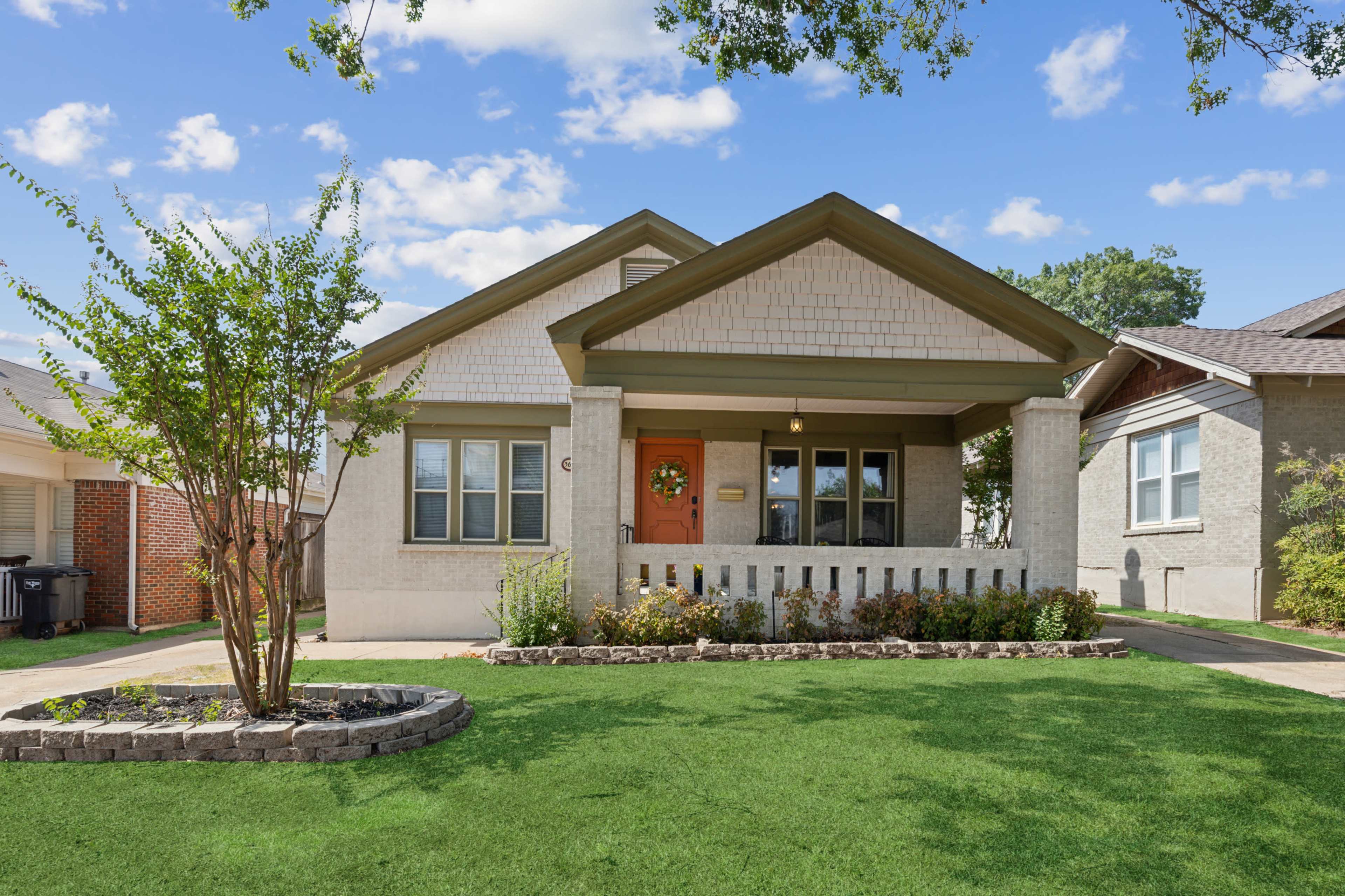The Groovy Casa Image in Arlington Heights, Fort Worth, TX