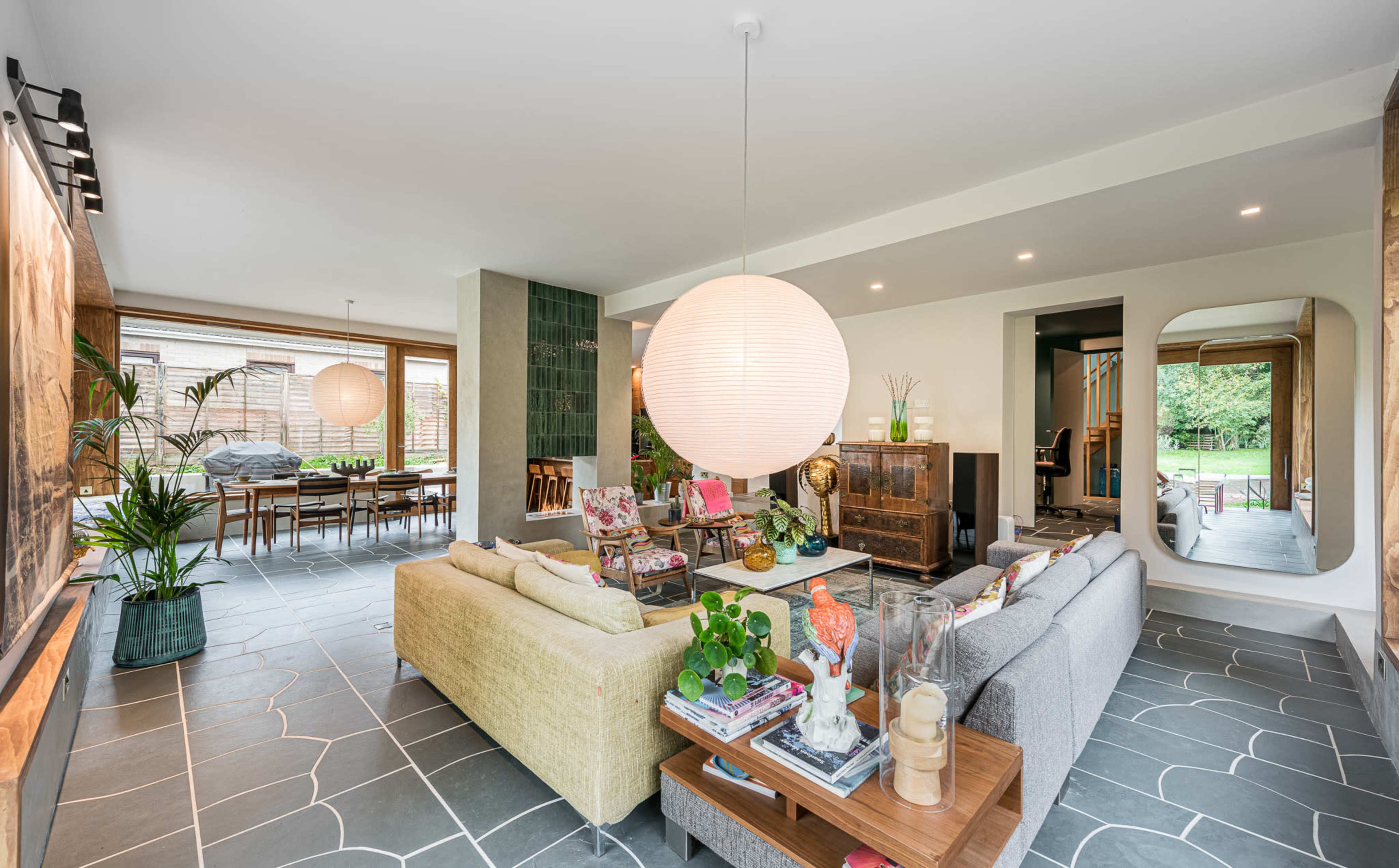 Mid-Century Modern, Henley House RG9 Image in Henley-on-Thames, Henley-on-Thames, ENG