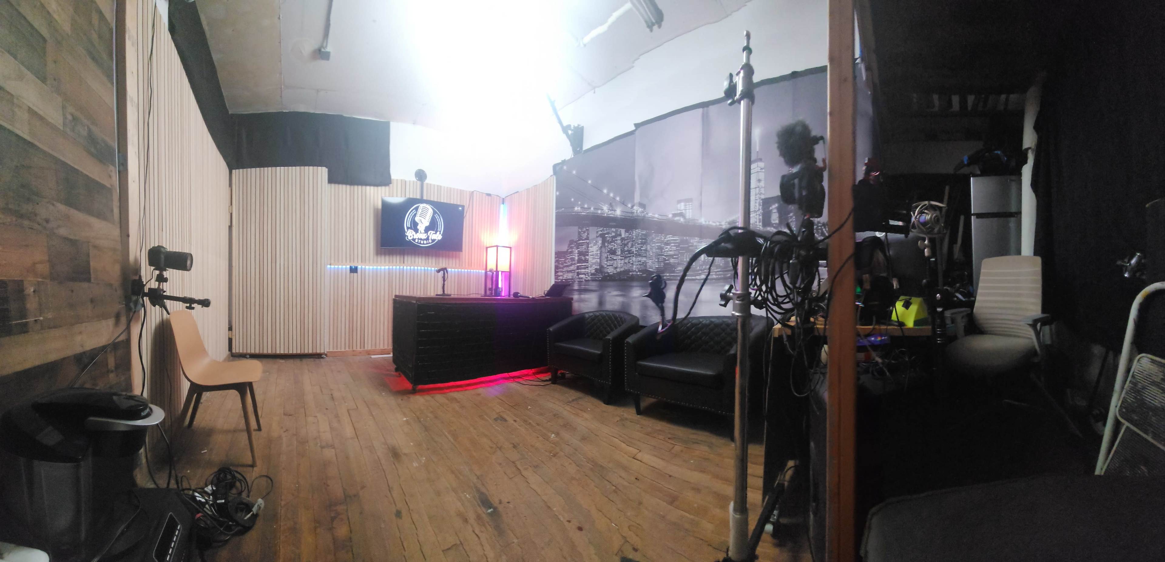Bronx Podcast Space : Near Manhattan and Queens Image in Mott Haven, Bronx, NY