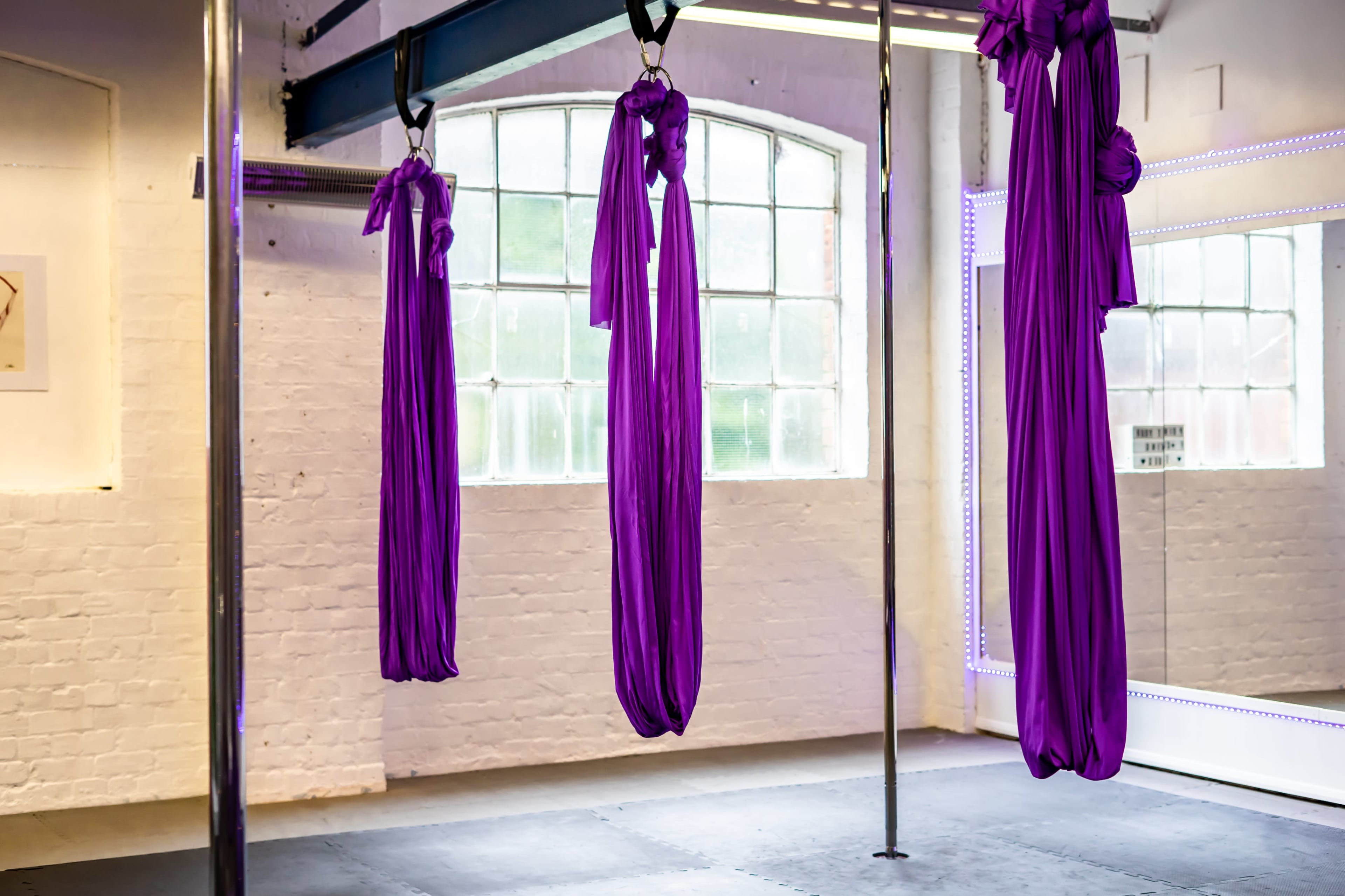 City Centre Loft Studio with Industrial Flair Image in Gloucester, Gloucester, ENG