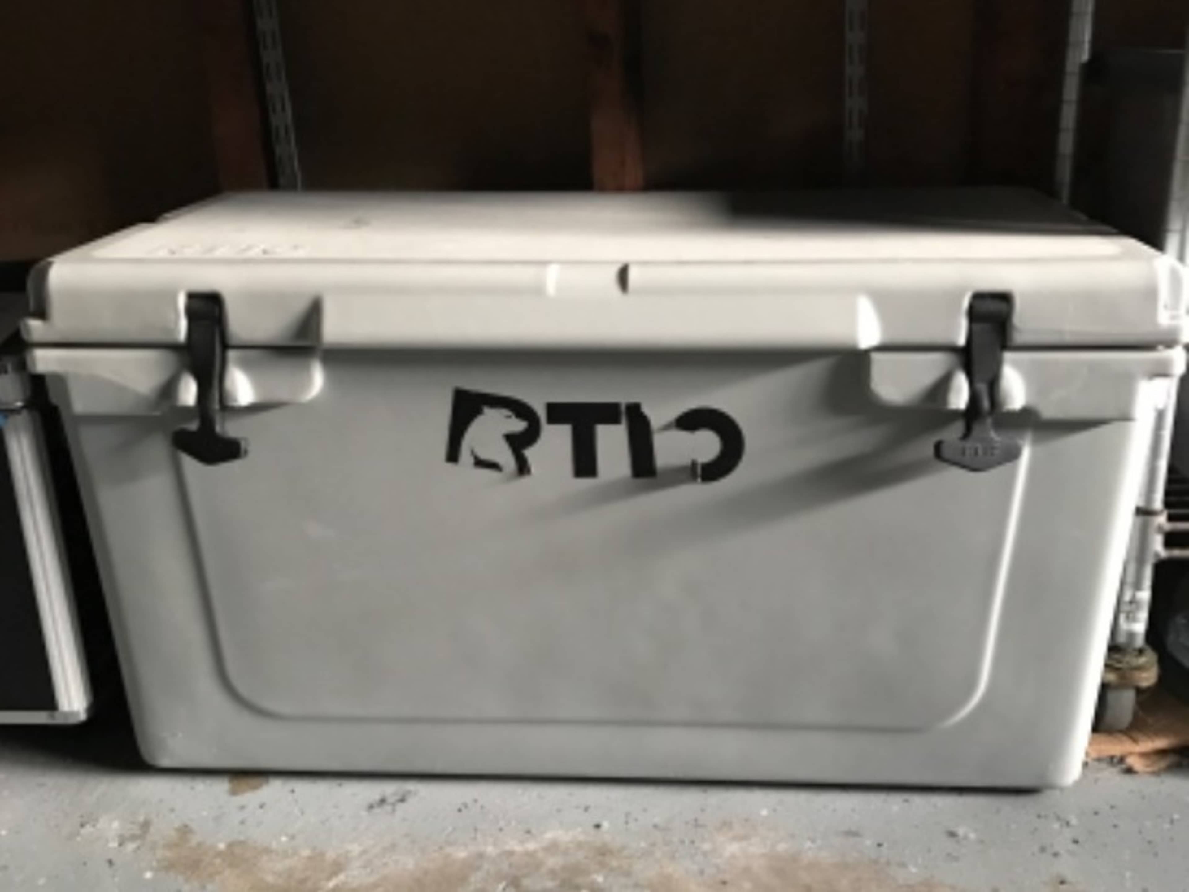 Large drink cooler