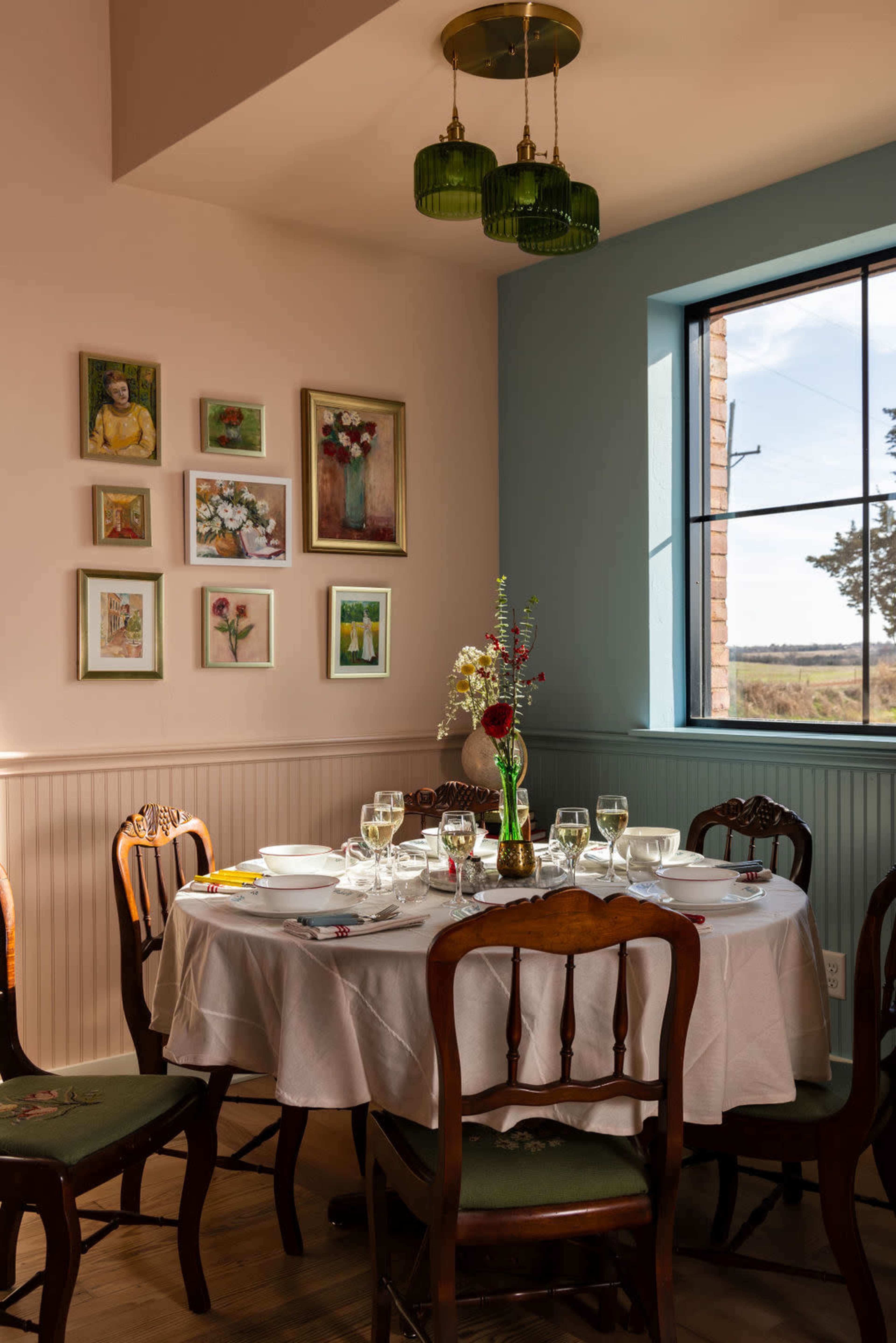 Inspiring 1920s Schoolhouse | Vintage Charm + Modern Comfort for Creatives and Storytellers Image in , Guthrie, OK
