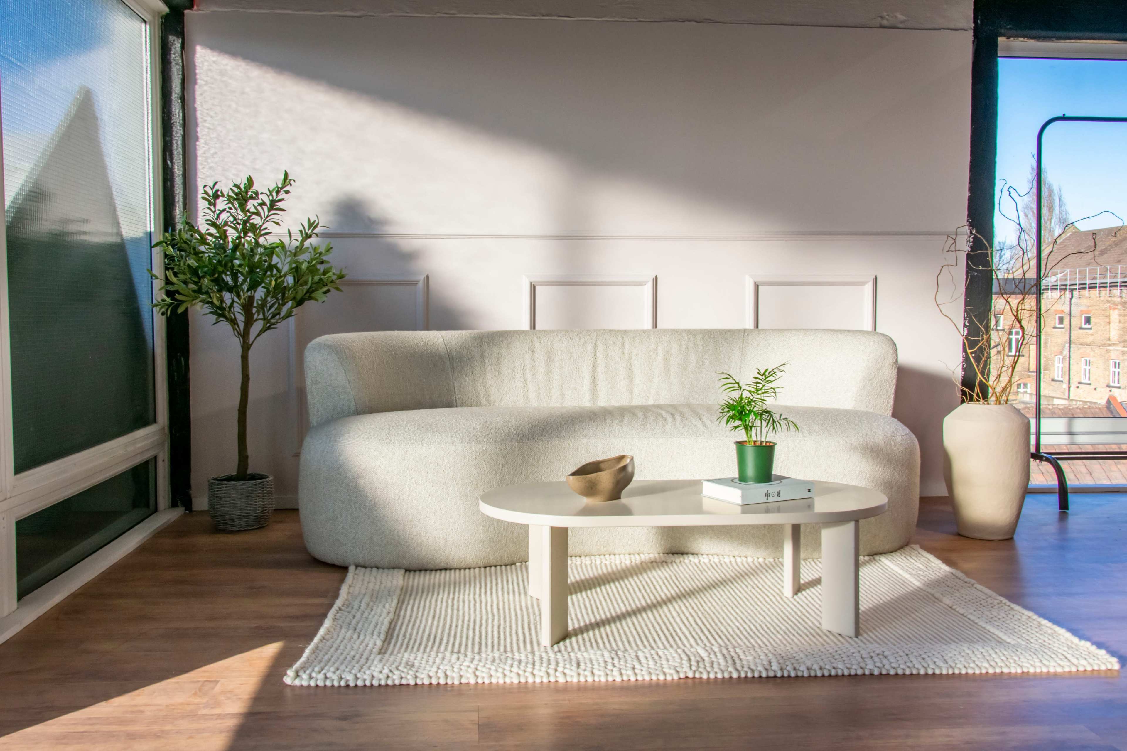 Industrial Photography Studio with High Ceilings and Natural Light – Watford Image in Watford, Watford, ENG