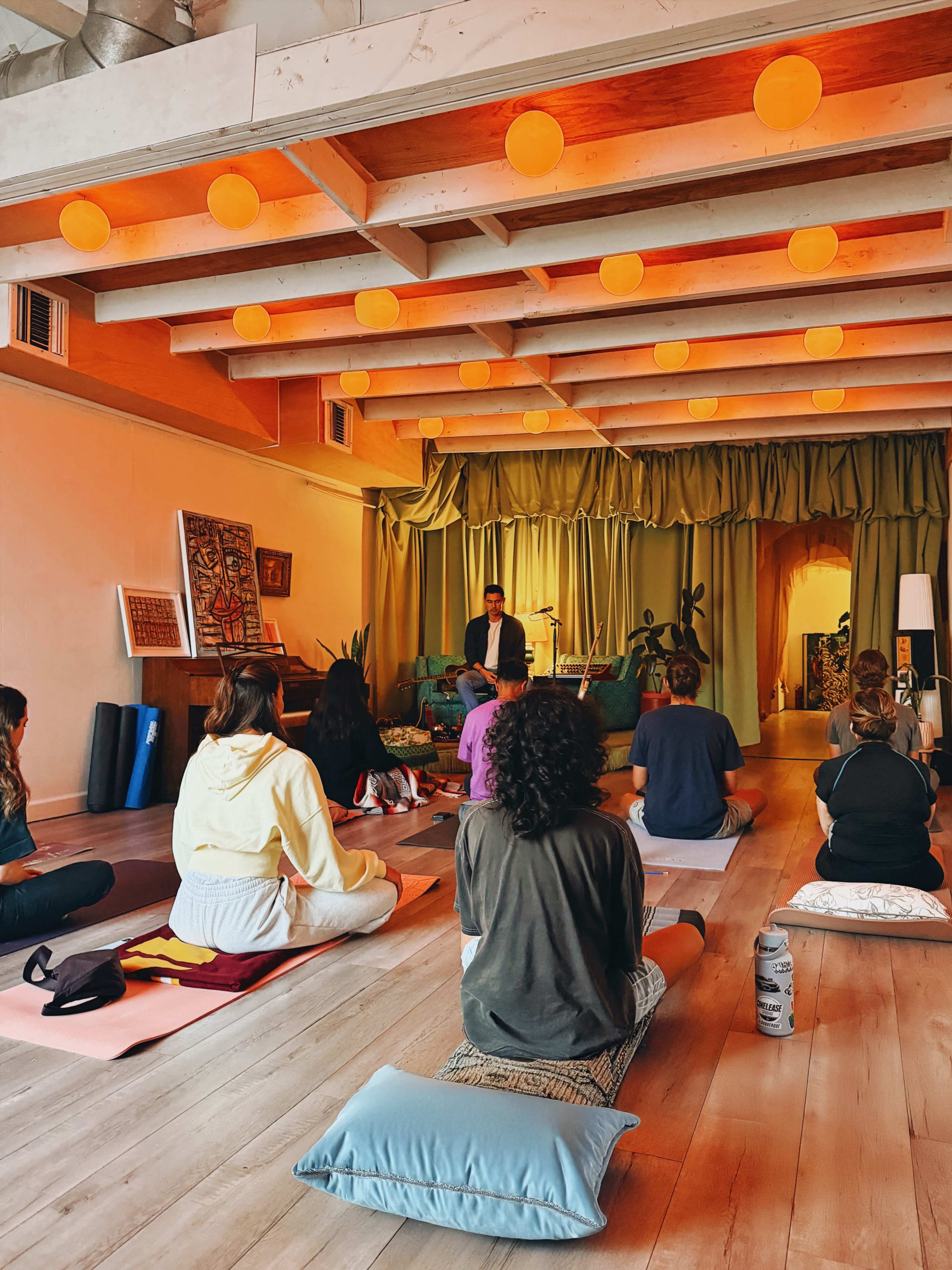 Light-Filled Vintage Event Space in the Valley Image in Sherman Oaks, Los Angeles, CA