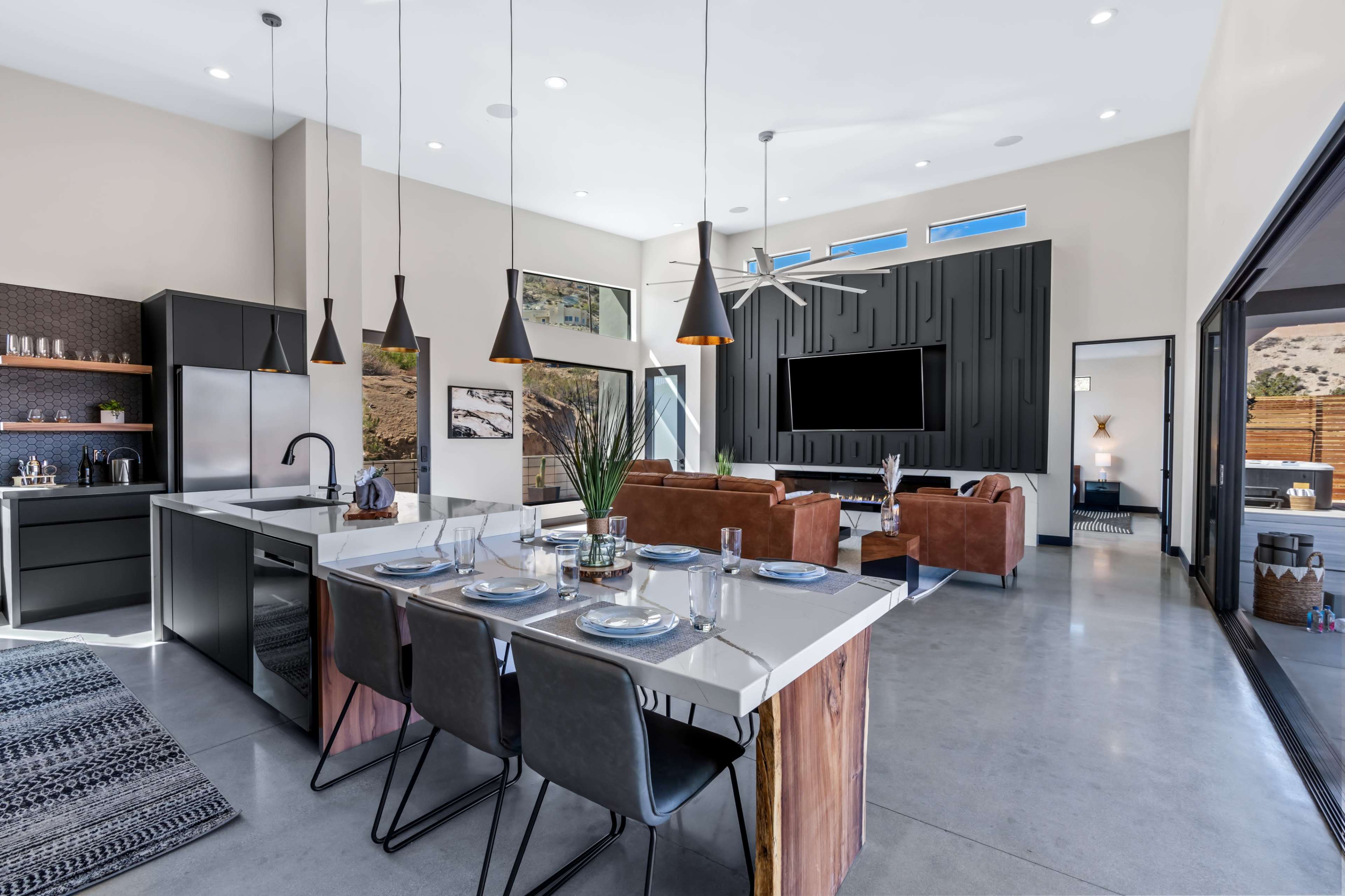 Luna Ridge by Fieldtrip | Modern with Spa & Views Image in Yucca Valley, Yucca Valley, CA