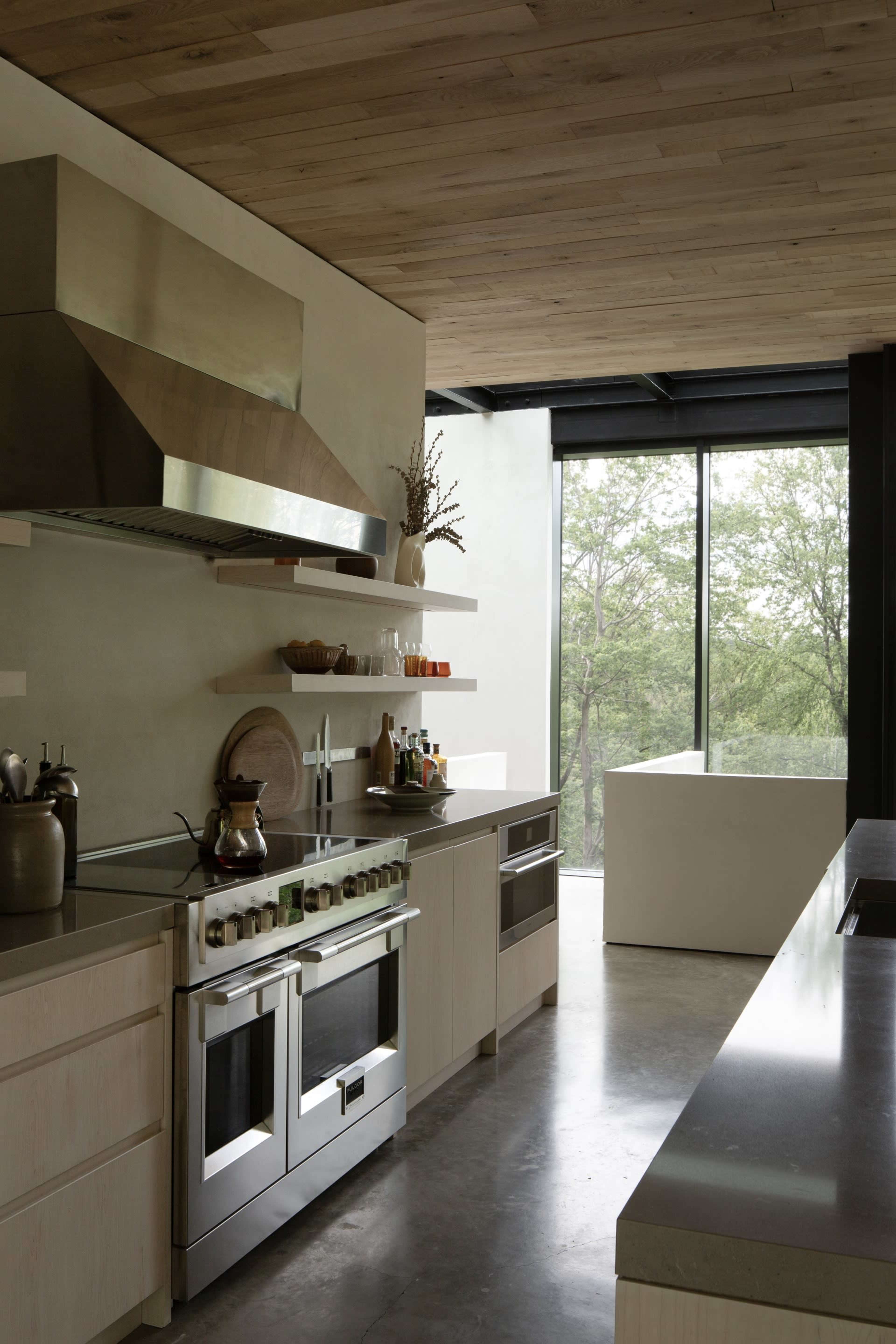 New-Build Modern Architectural Glass and Steel Home Image in Philipstown, Garrison, NY