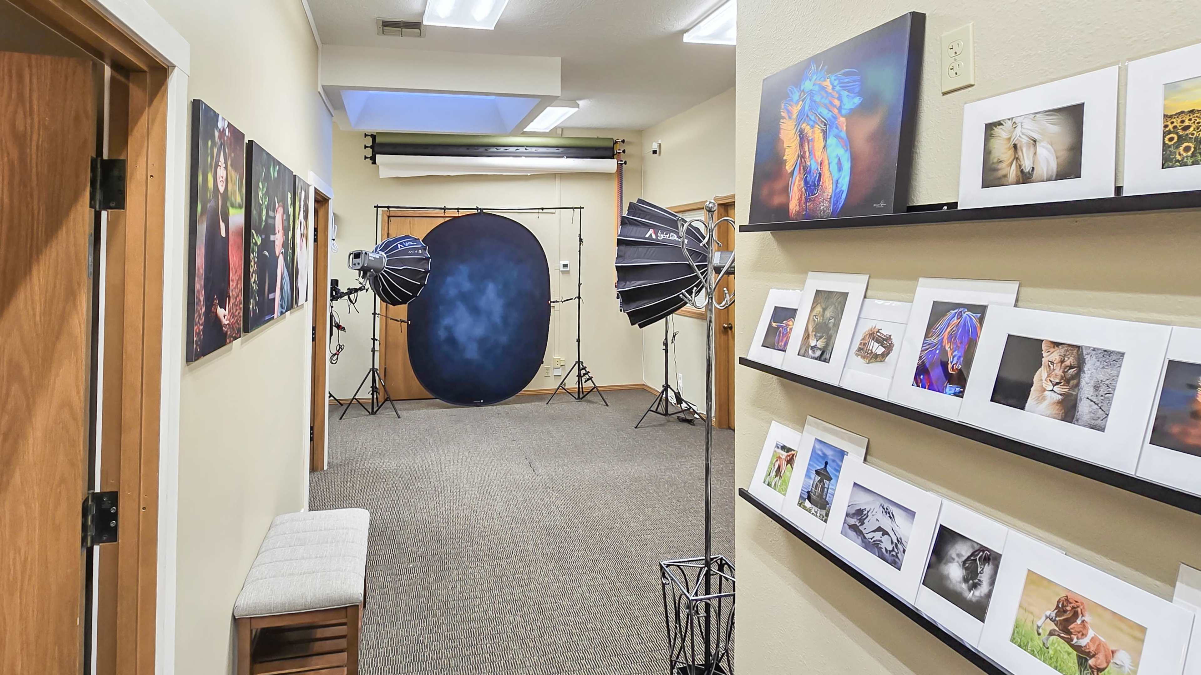 Boutique Style Photography/Videography/Podcast Studio Image in Hillsboro, Hillsboro, OR