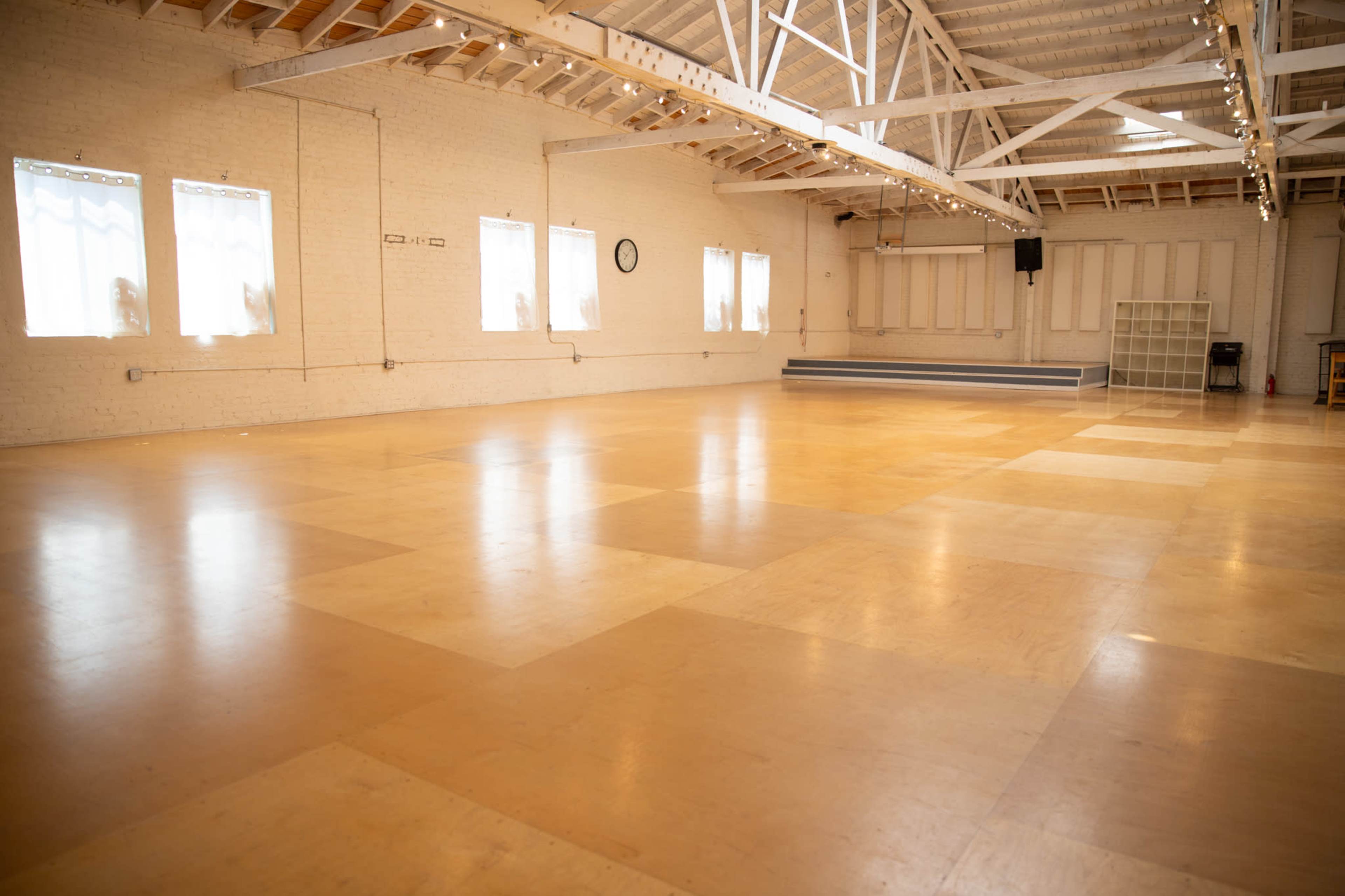 ENTIRE 5,000 sq ft Warehouse Dance Studio Space with Kitchen, Stage, and Lounge Area Image in South Los Angeles, Los Angeles, CA
