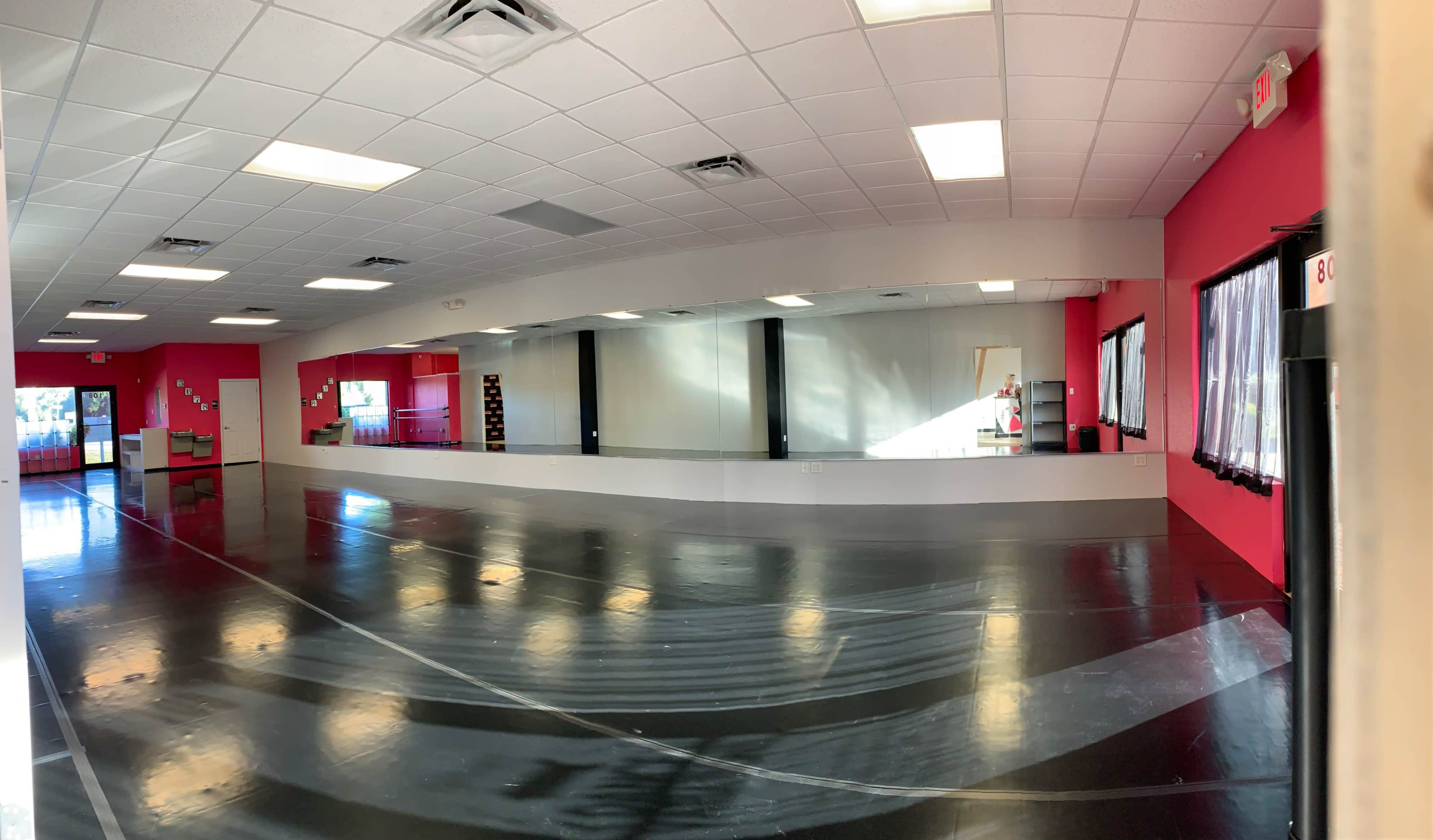 Small-Town Suburban Dance Studio with Two Dance Rooms Image in Rockledge, Rockledge, FL