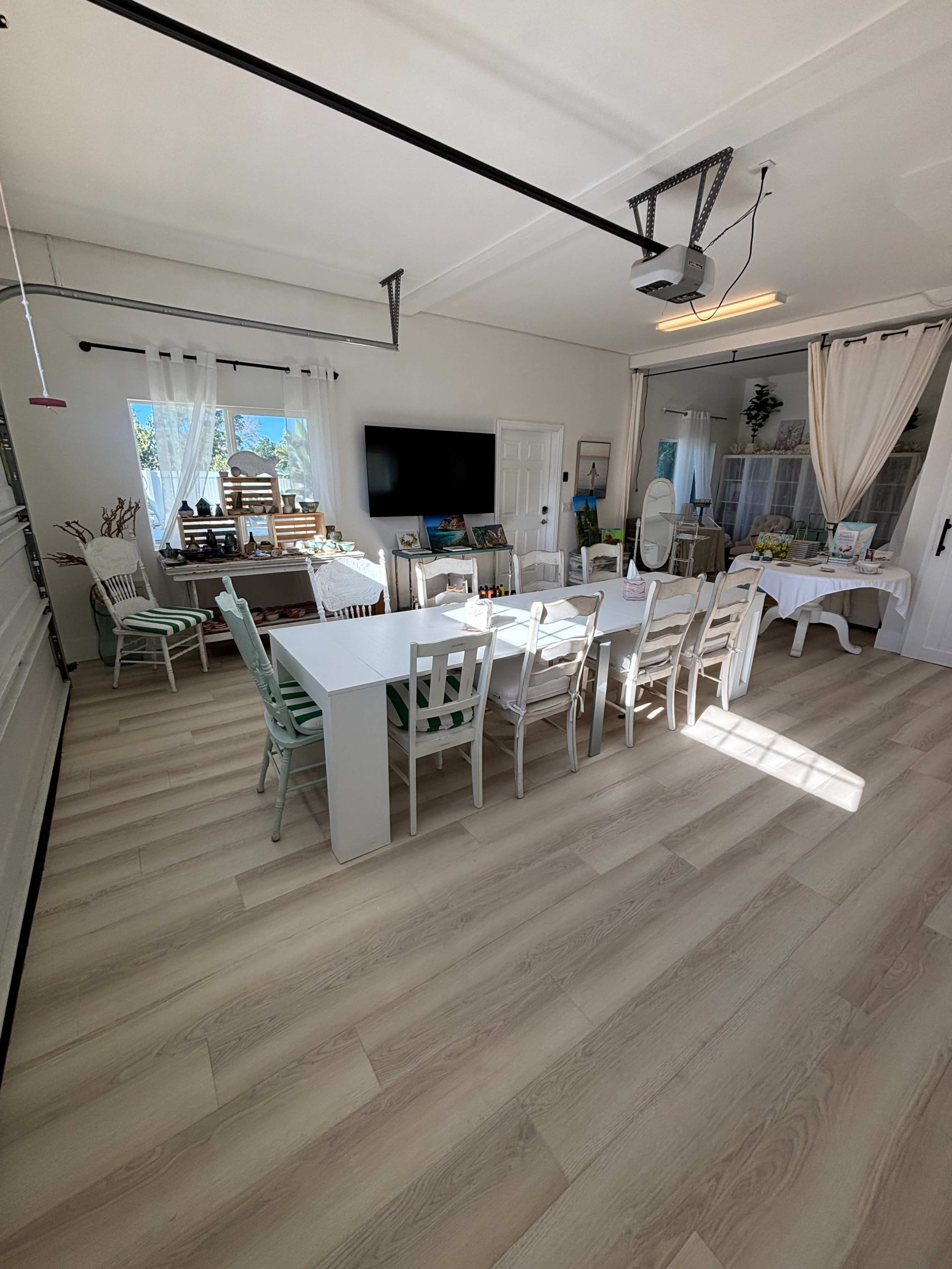 Finished Cottage Garage Studio and Meeting Room Image in Carlsbad, Carlsbad, CA