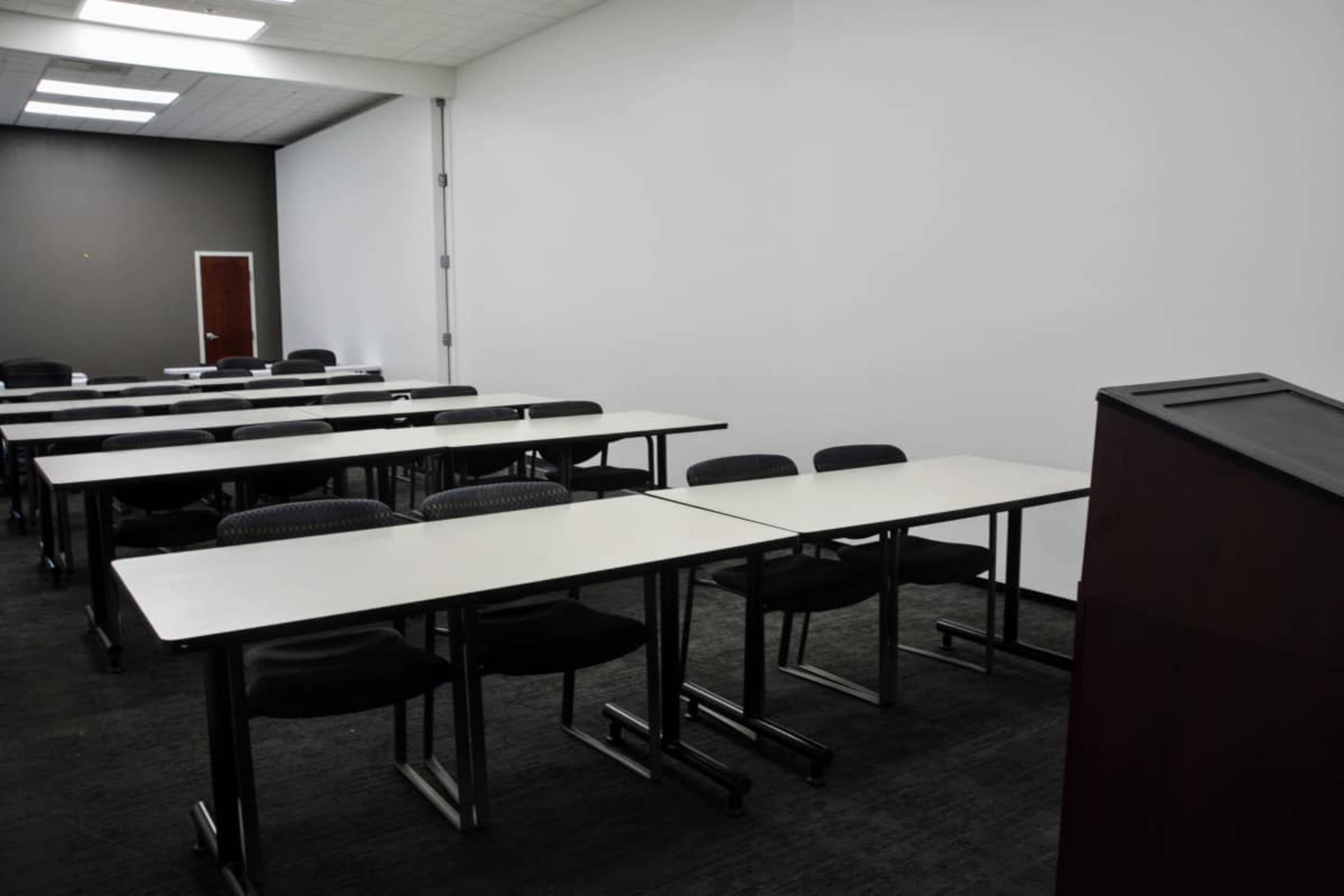 Spacious Seminar Room conveniently located in North St. Petersburg  just minutes from Downtown St. Pete and Tampa Image in Barcley Estates, St. Petersburg, FL