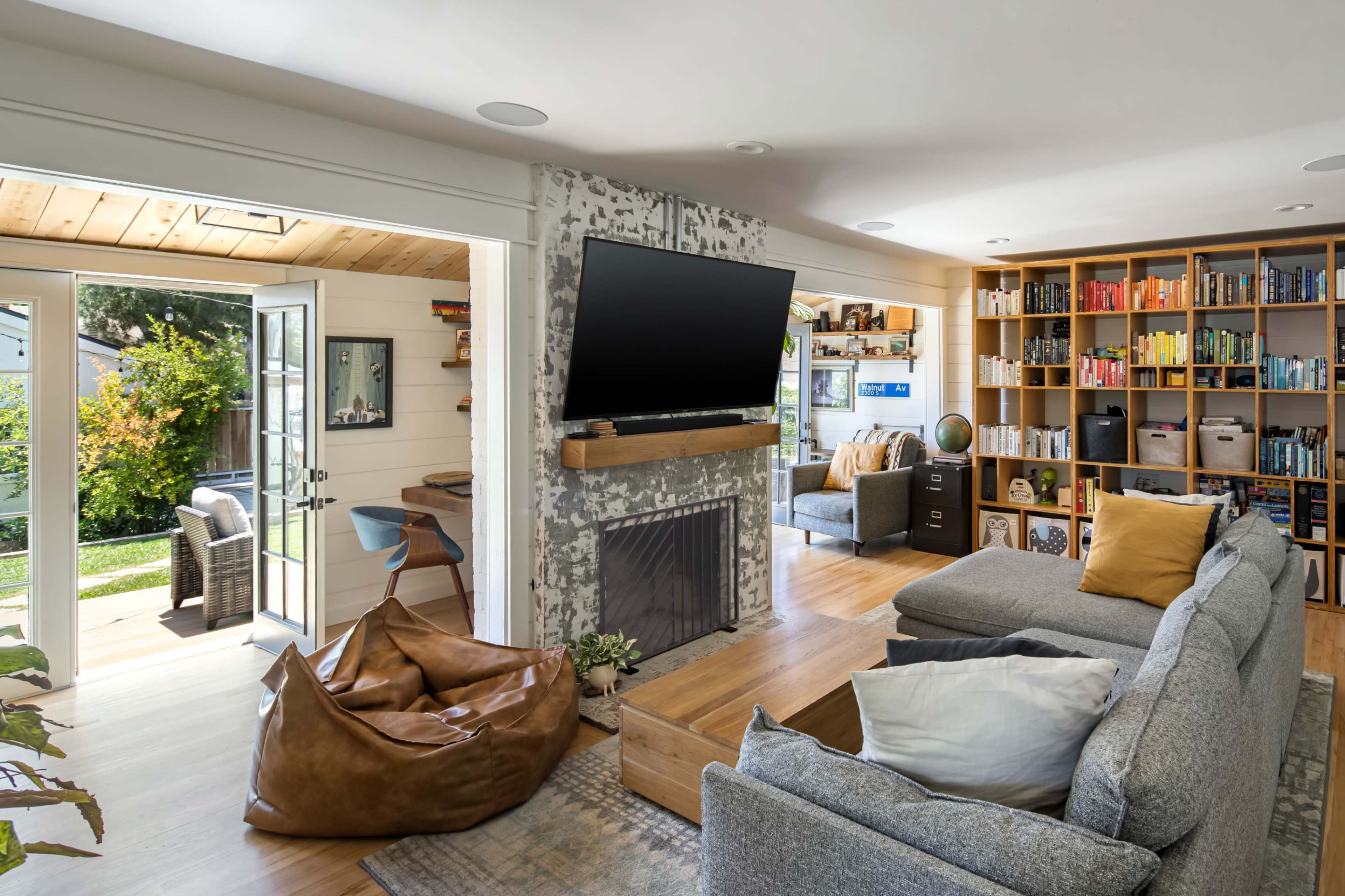 Canoga Garden Cottage Image in Winnetka, Canoga Park, CA