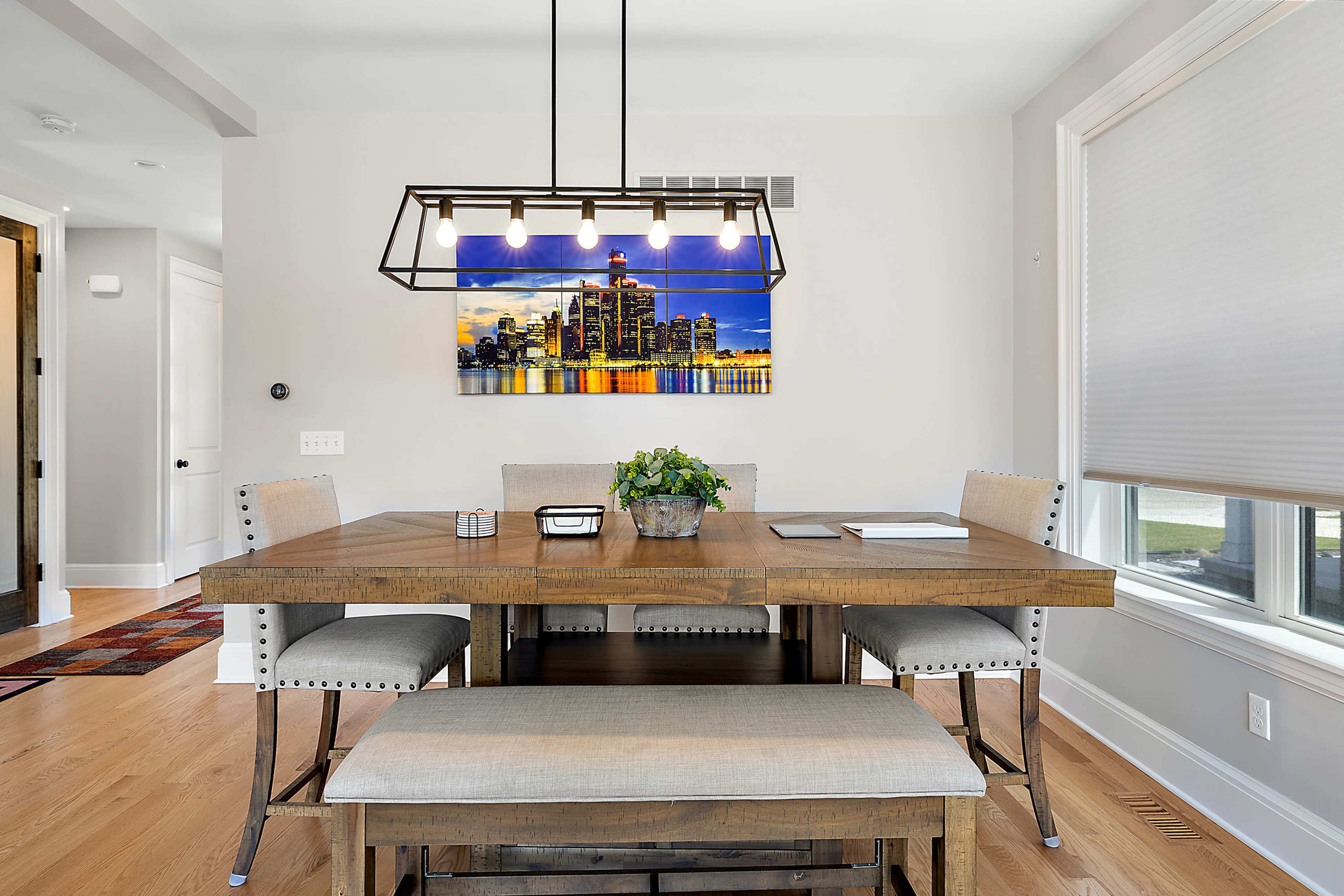 Linwood Luxury Living Image in Royal Oak, Royal Oak, MI