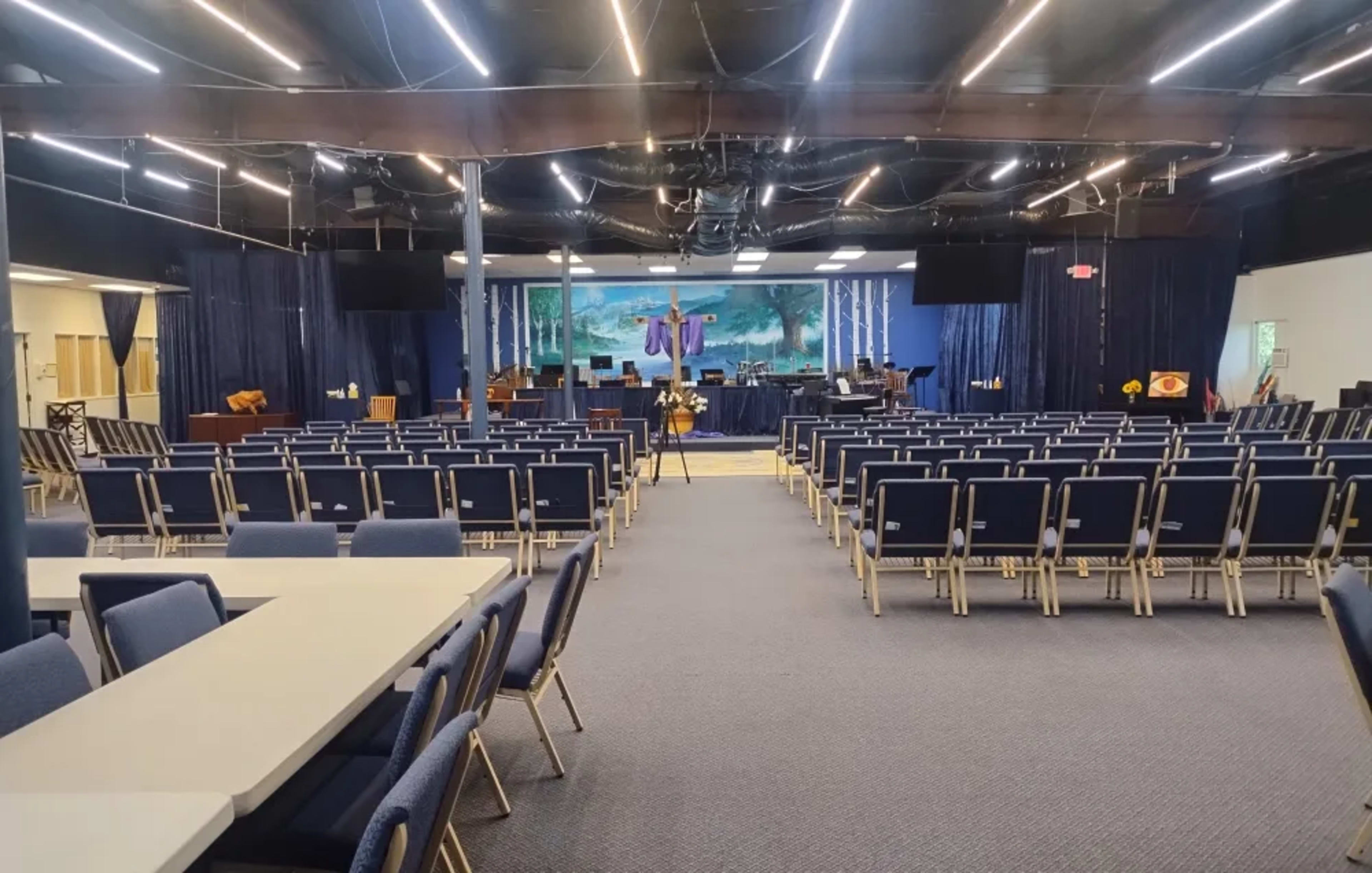 Centrally Located, Spacious Church Facility Image in Northwest Raleigh, Raleigh, NC