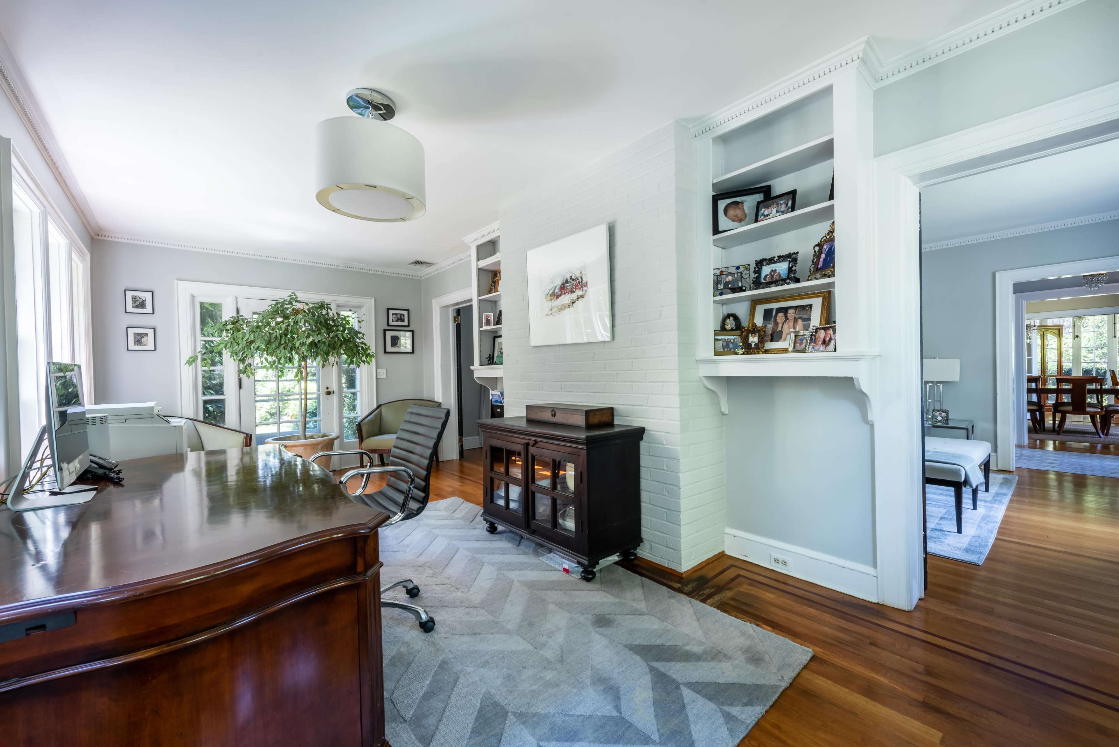 Beautiful home in Manhasset, Plandome NY Long island North shore Image in North Hempstead, Manhasset, NY