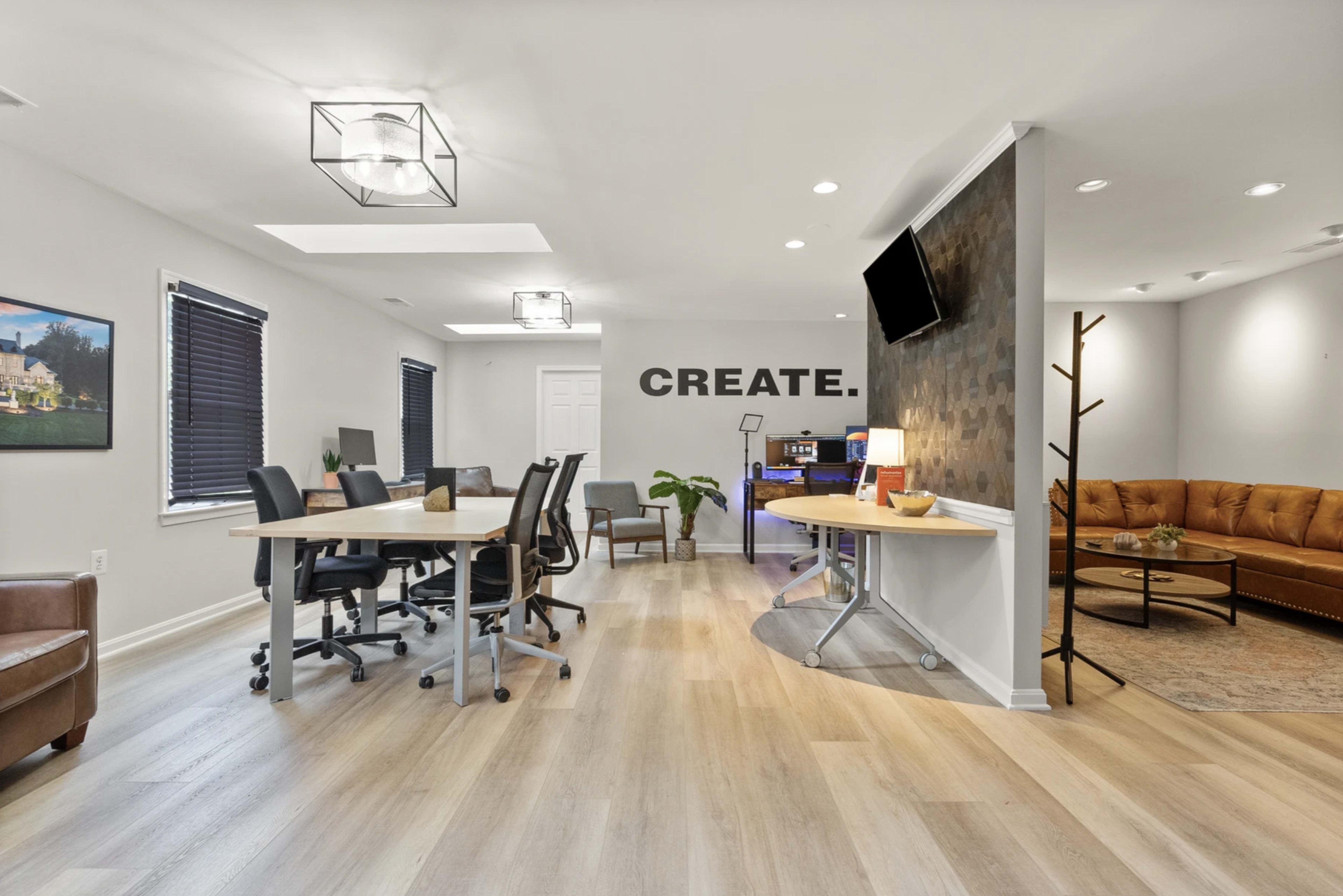 Fully Equipped Podcast Studio with Lighting, Soundboard, and Backdrops Image in Fairfax, Fairfax, VA