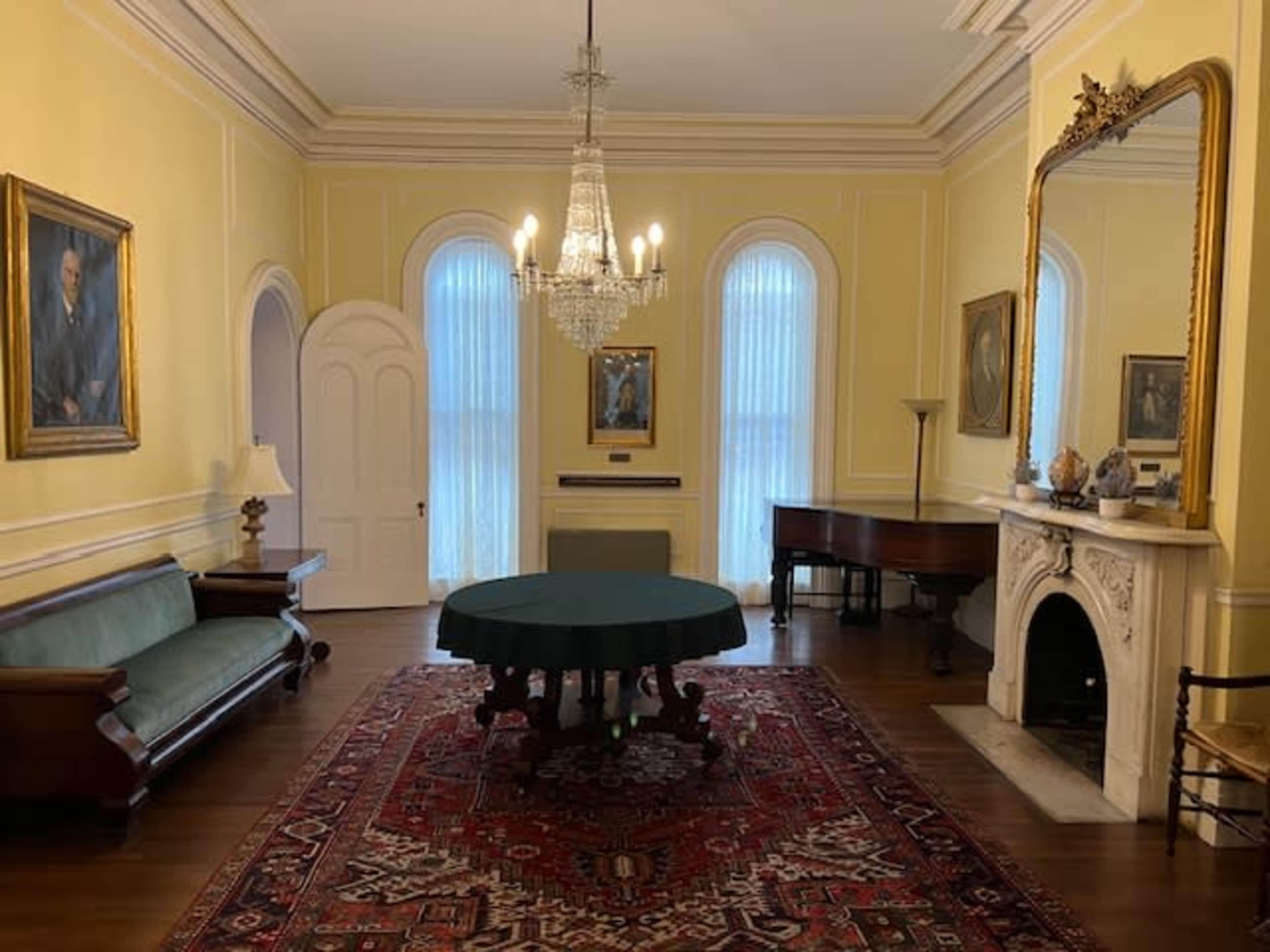 Historic Mansion in Baltimore's Most Beautiful Neighborhood Image in Downtown, Baltimore, MD