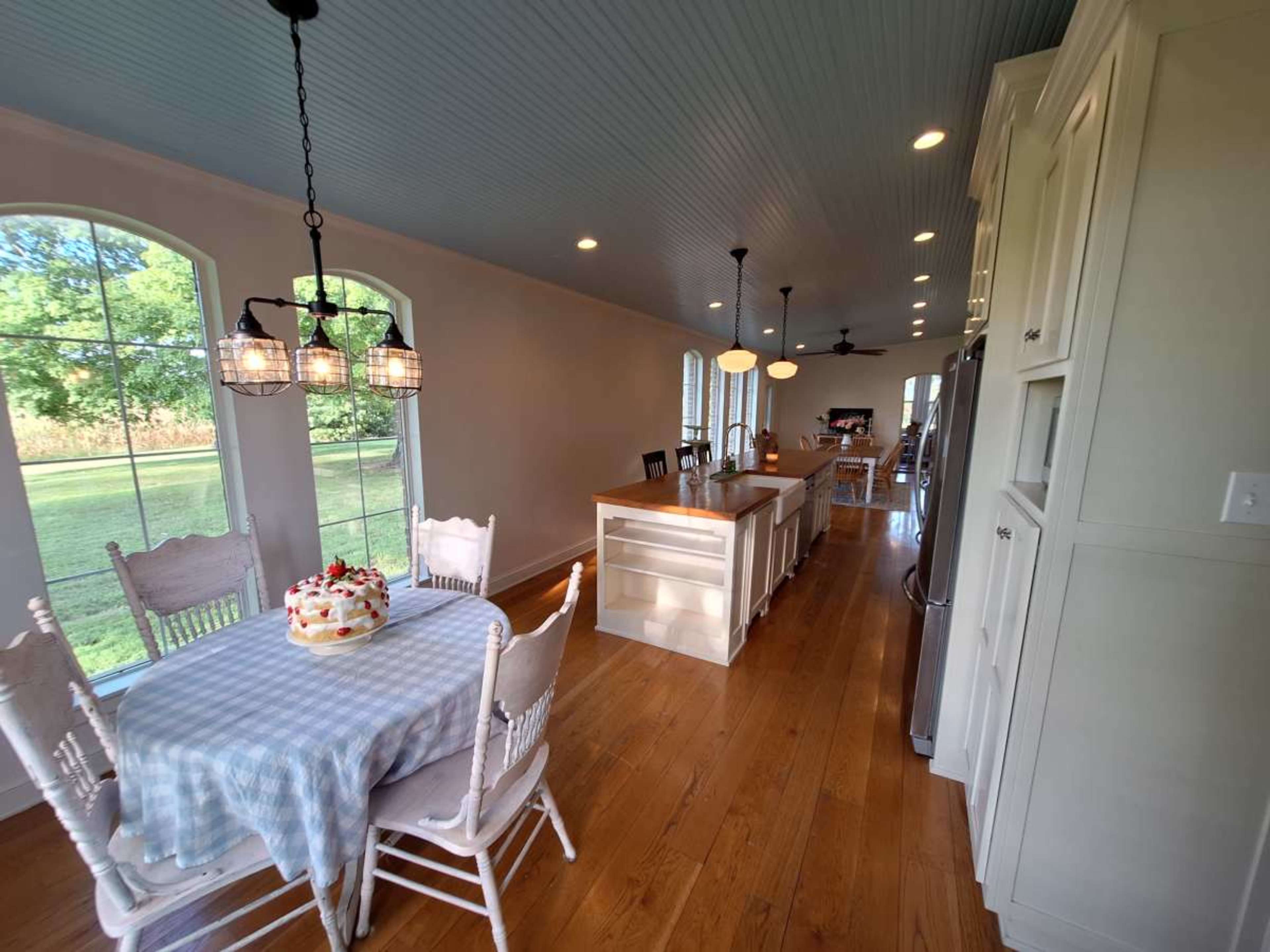 Stunning Farmhouse Getaway with a historic home and refurbished barn Image in , Allensville, KY