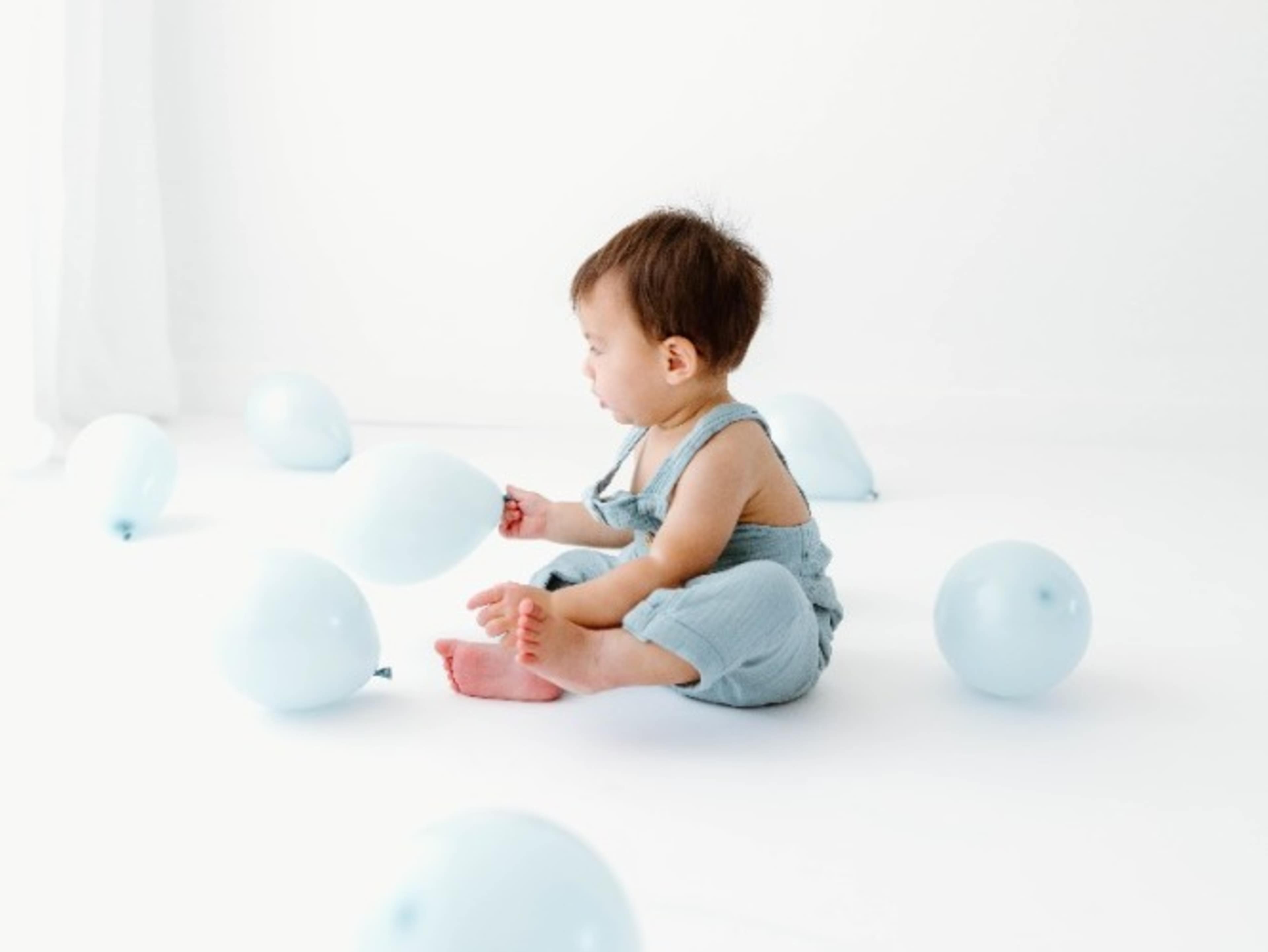 Seamless White Paper Floor