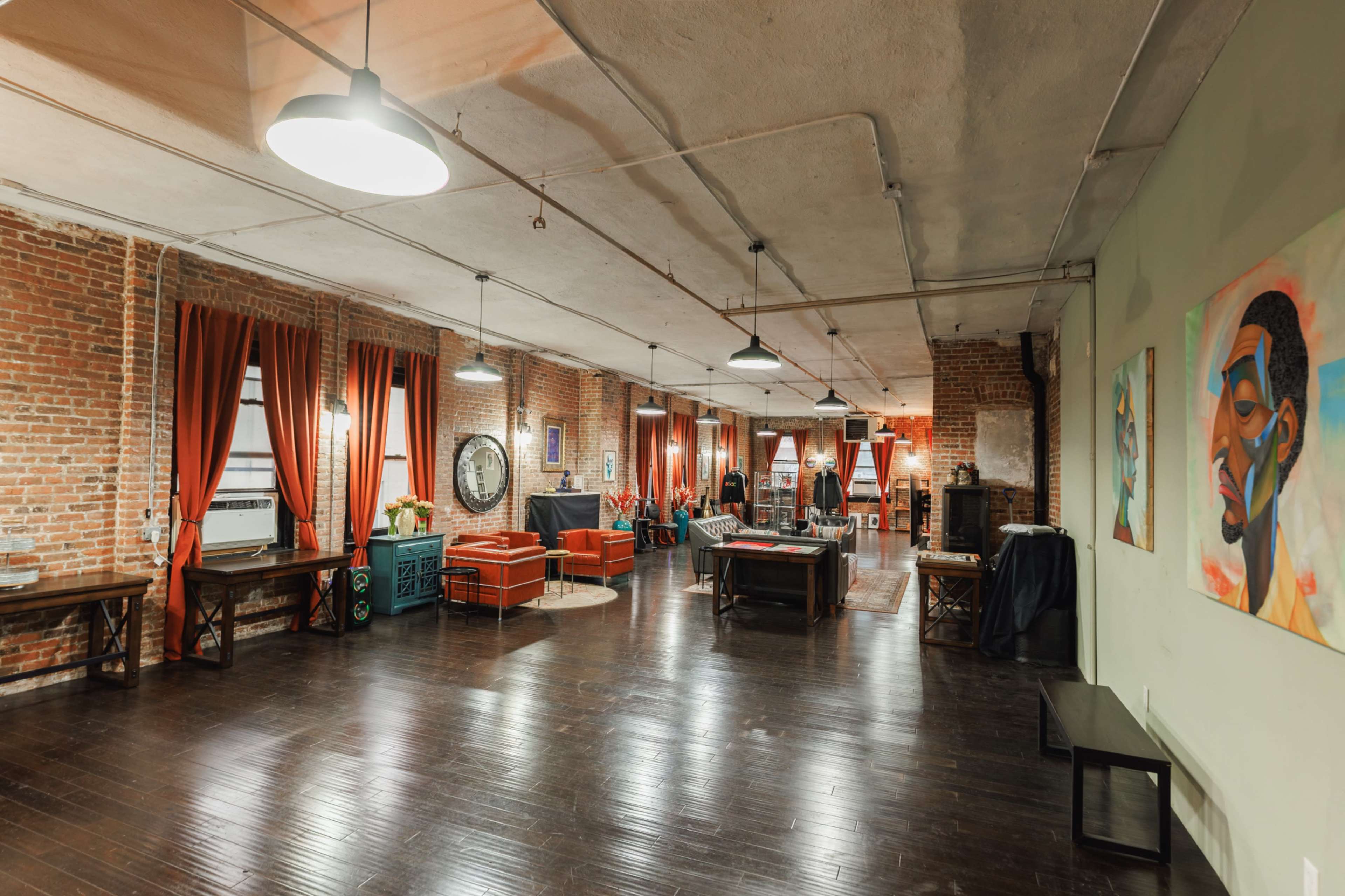 Sunny & Spacious Cozy Loft w/Great Ambiance Image in Mott Haven, Bronx - New York, NY