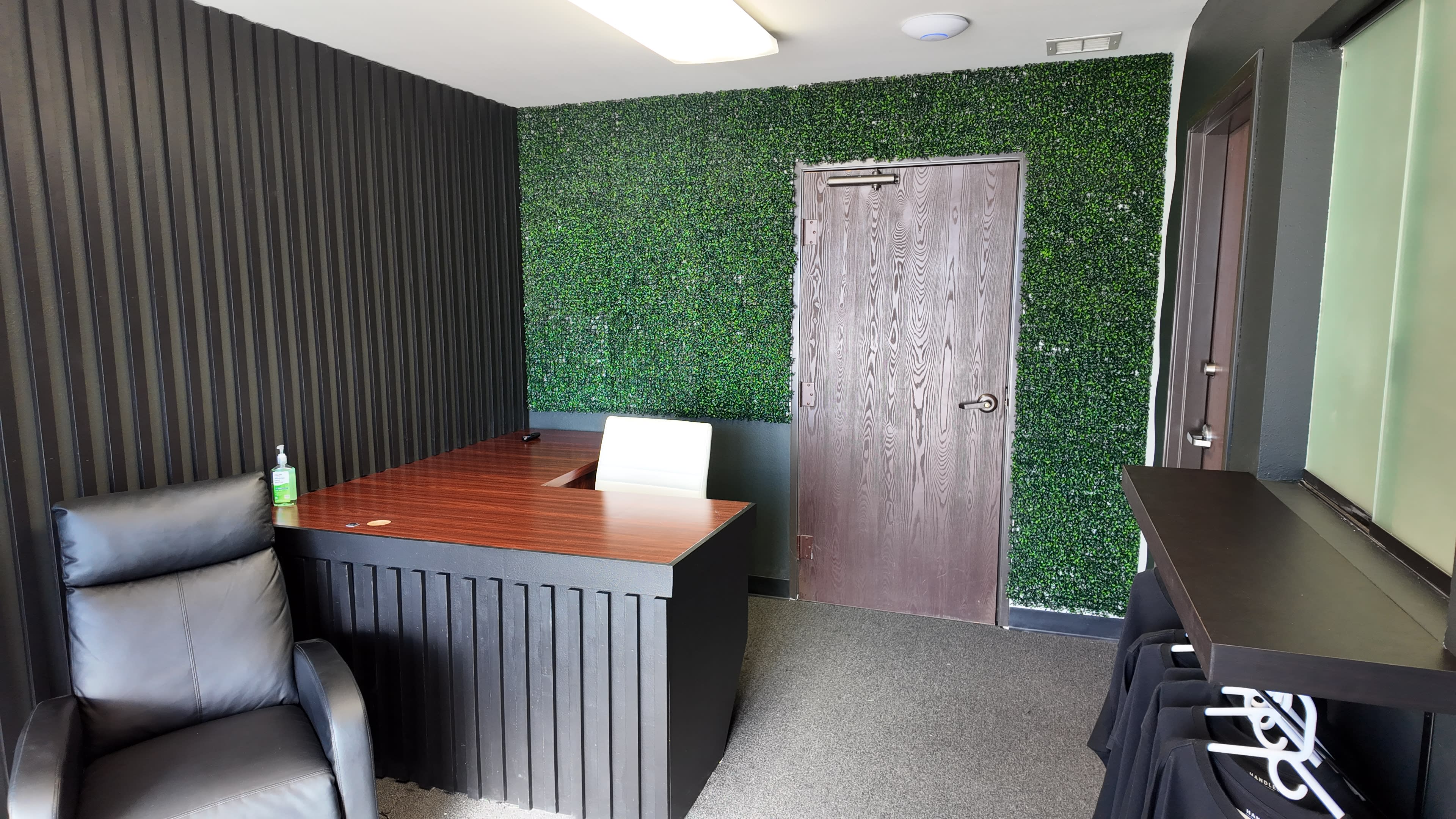 Trendy Urban Media Studio Image in Chatsworth, Chatsworth, CA