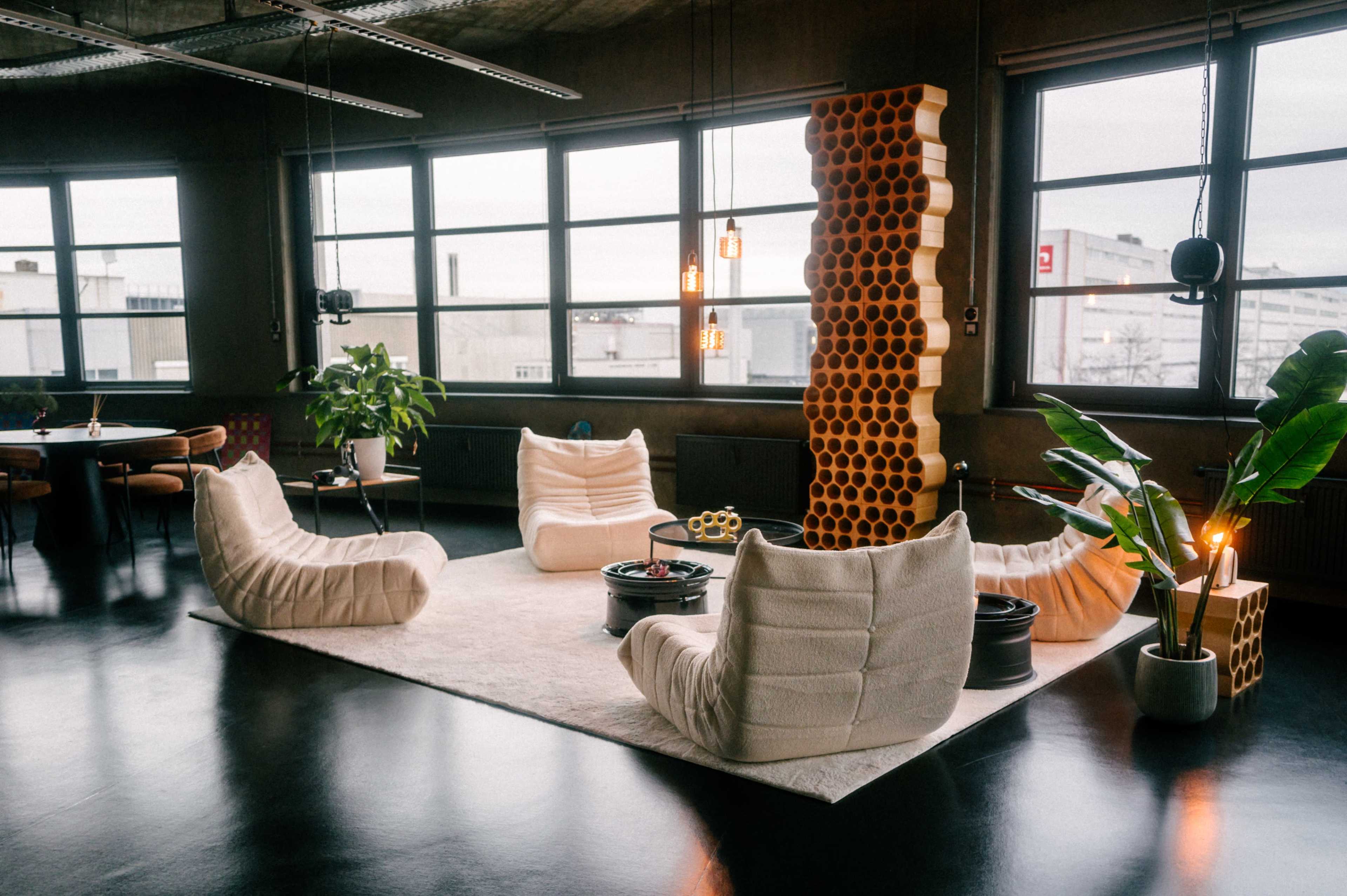 Designer Studio Loft for Production & Events 24/7 Image in Fechenheim, Frankfurt