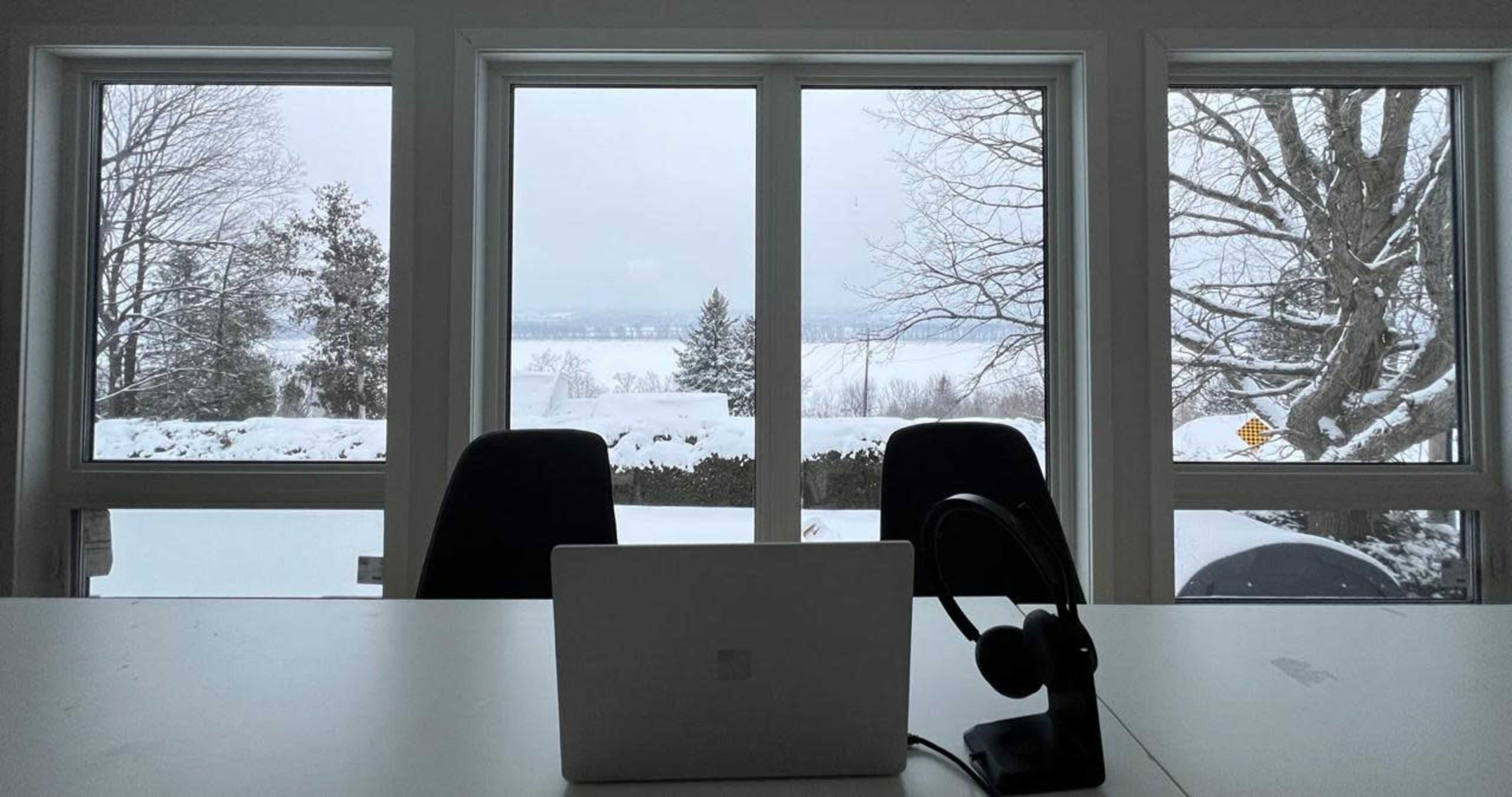 Modern Office Lounge With Inspiring View of The Ottawa River and Laurentian Mountains Image in Cumberland - Estates, Ottawa, ON