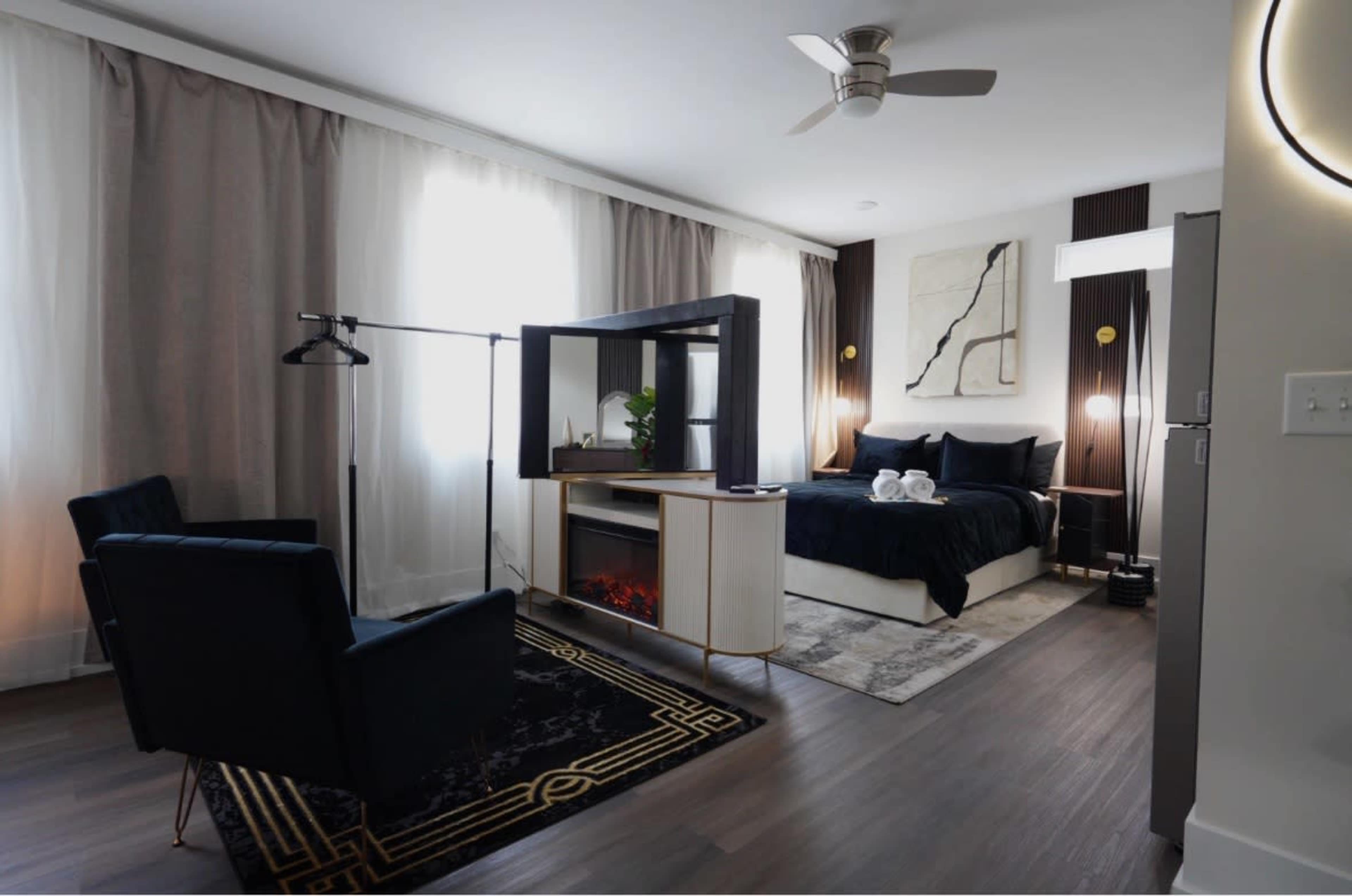 The High End Loft Image in Cedar Hills, Durham, NC