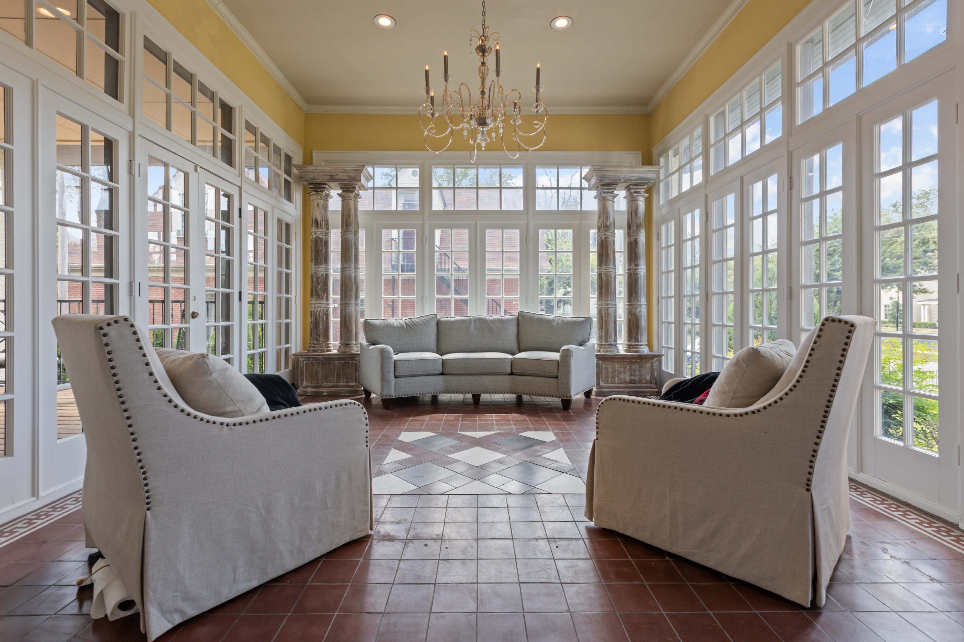 Stunning Event Venue – Perfect for Gatherings! Image in Downtown, Little Rock, AR