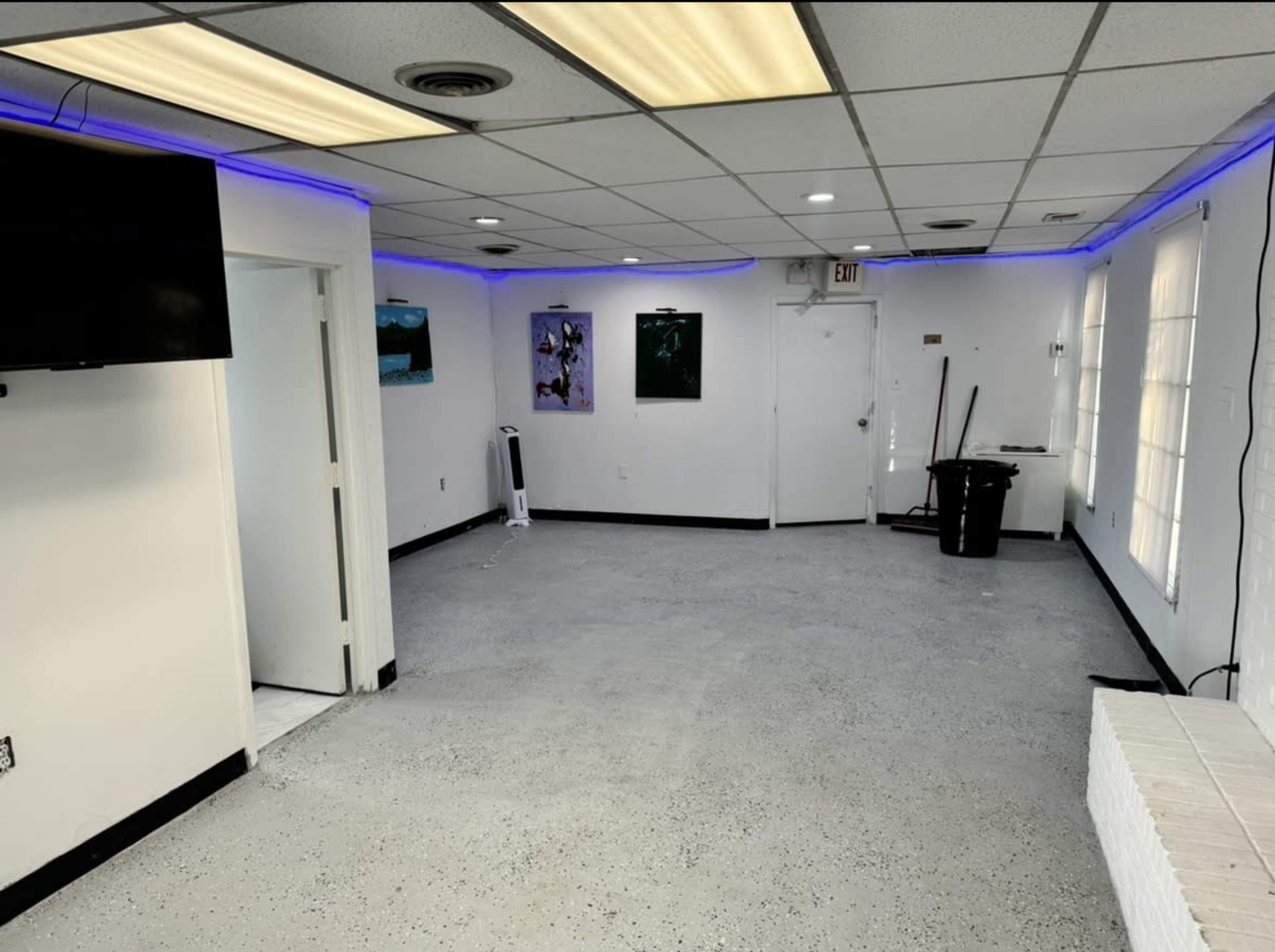 “STUDIO GALLERY, EVENT SPACE IN THE MIDDLE OF EVERYTHING” Image in Marlow Heights, Temple Hills, MD