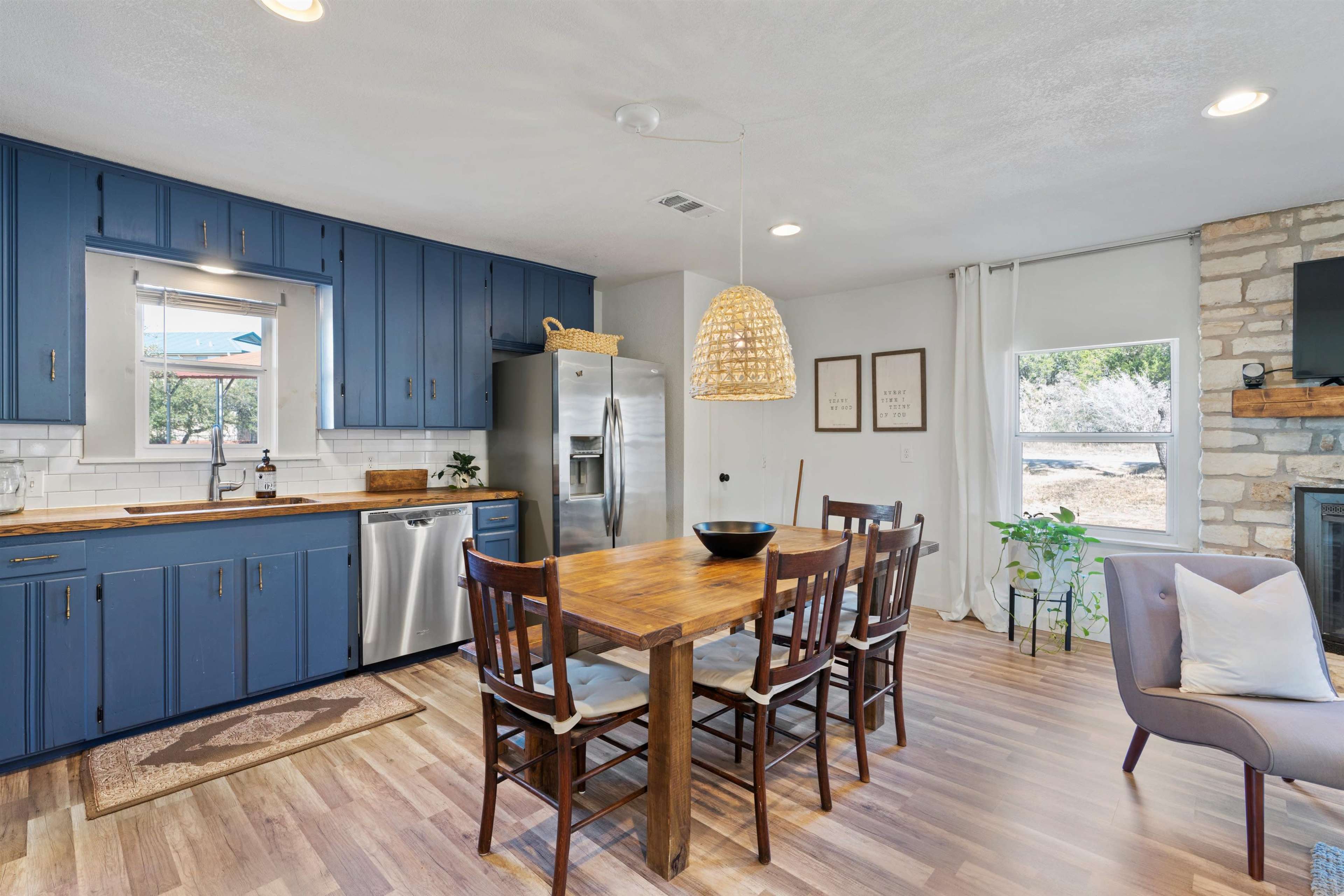 Beautiful cottage in the hill country; multi-acre property perfect for wedding showers, team meets & more! Image in Flat Creek, marble falls, TX