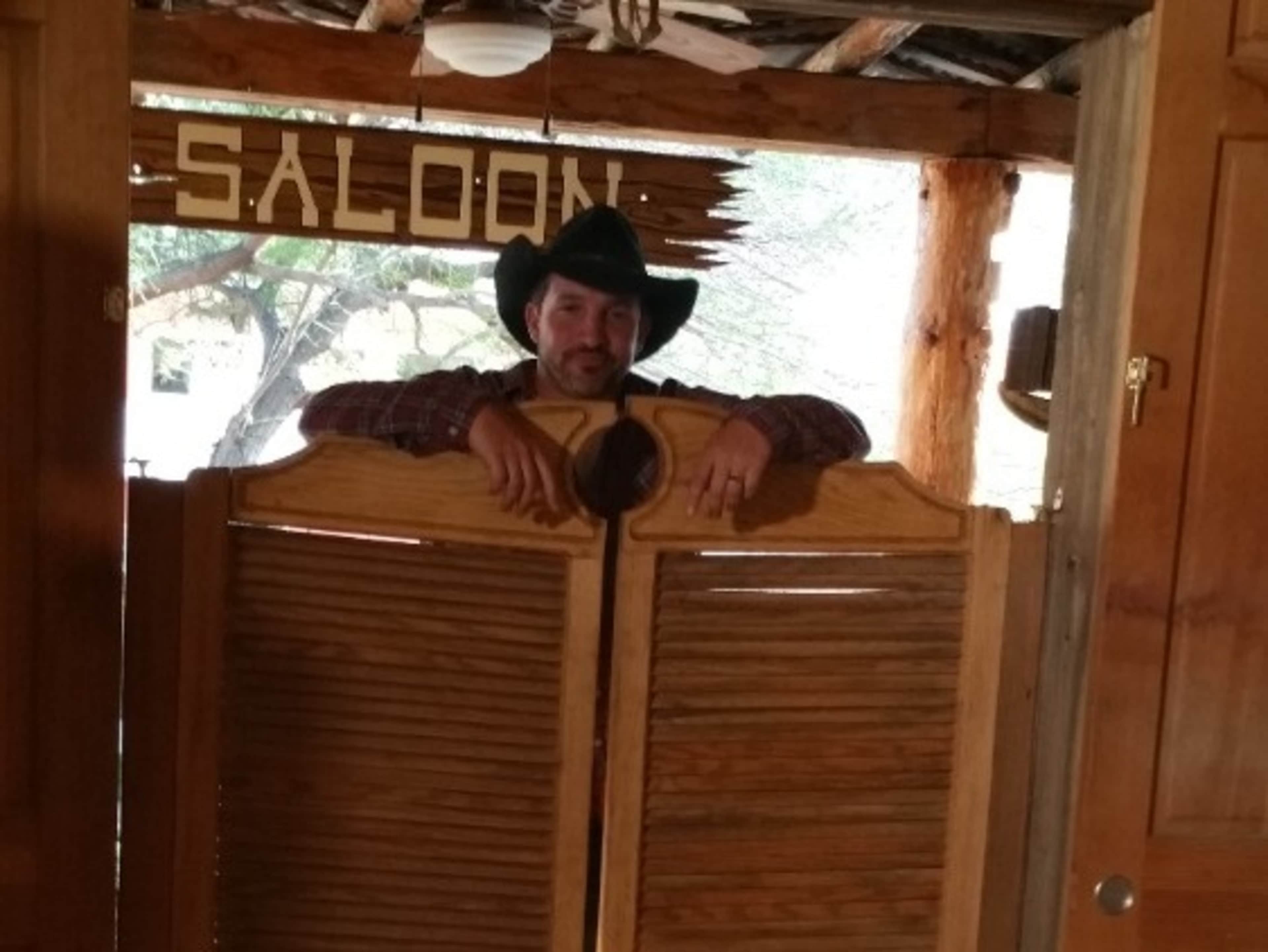 Saloon