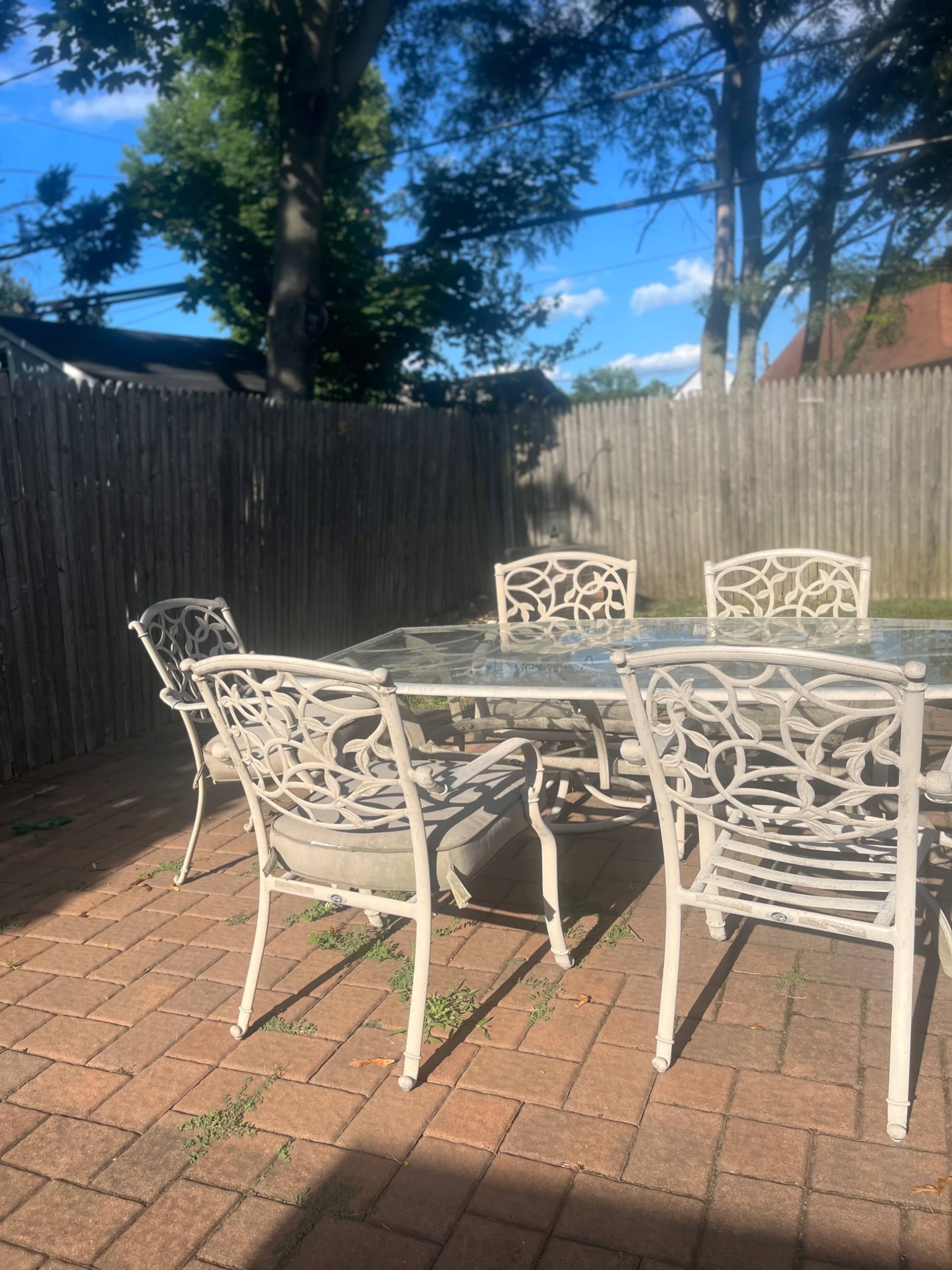 Lush Suburban Backyard Getaway Image in Hicksville, Hicksville, NY