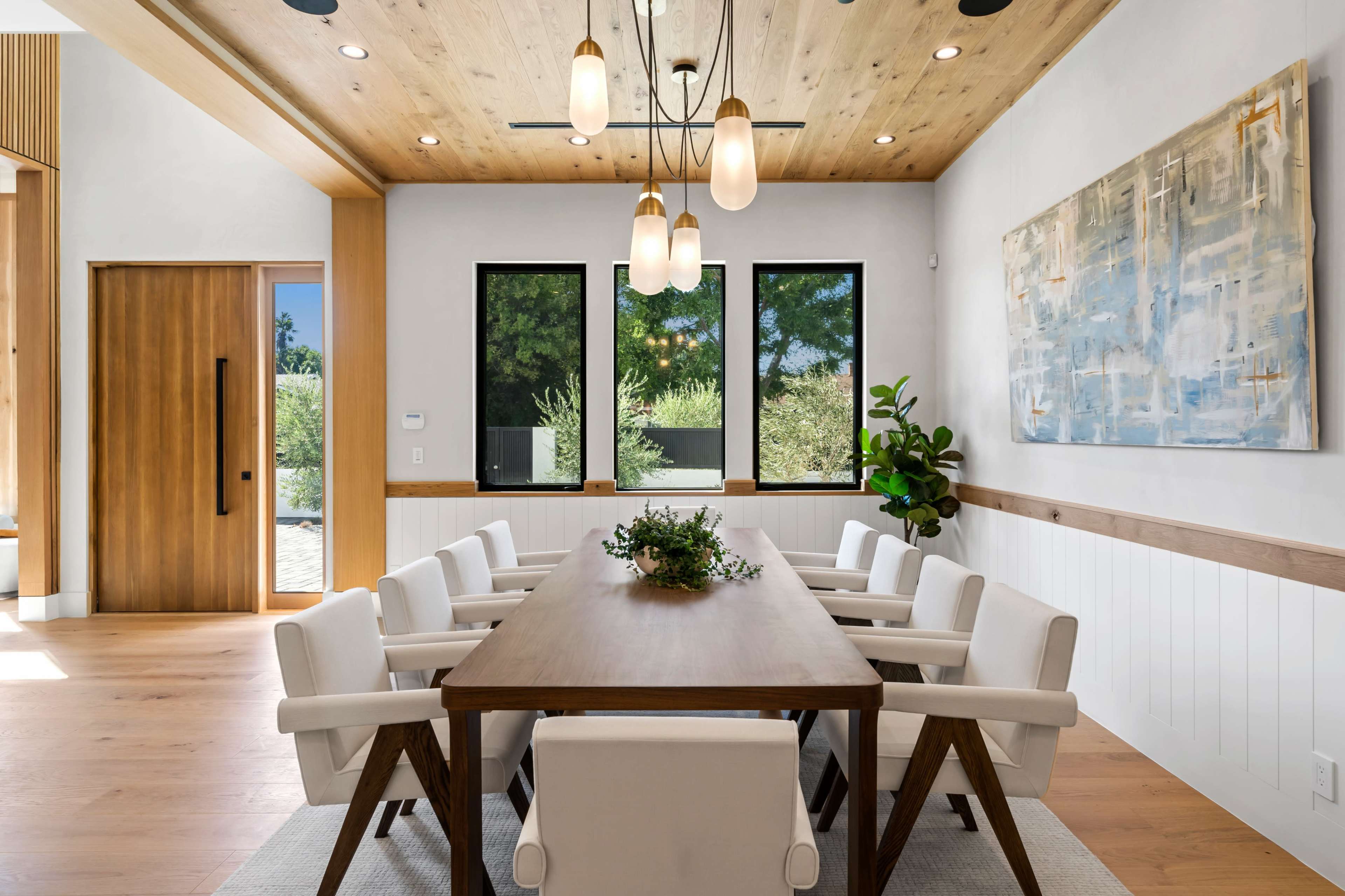 GENESTA VILLA GOLDEN HOUR MODERN RETREAT Image in Encino, Los Angeles, CA